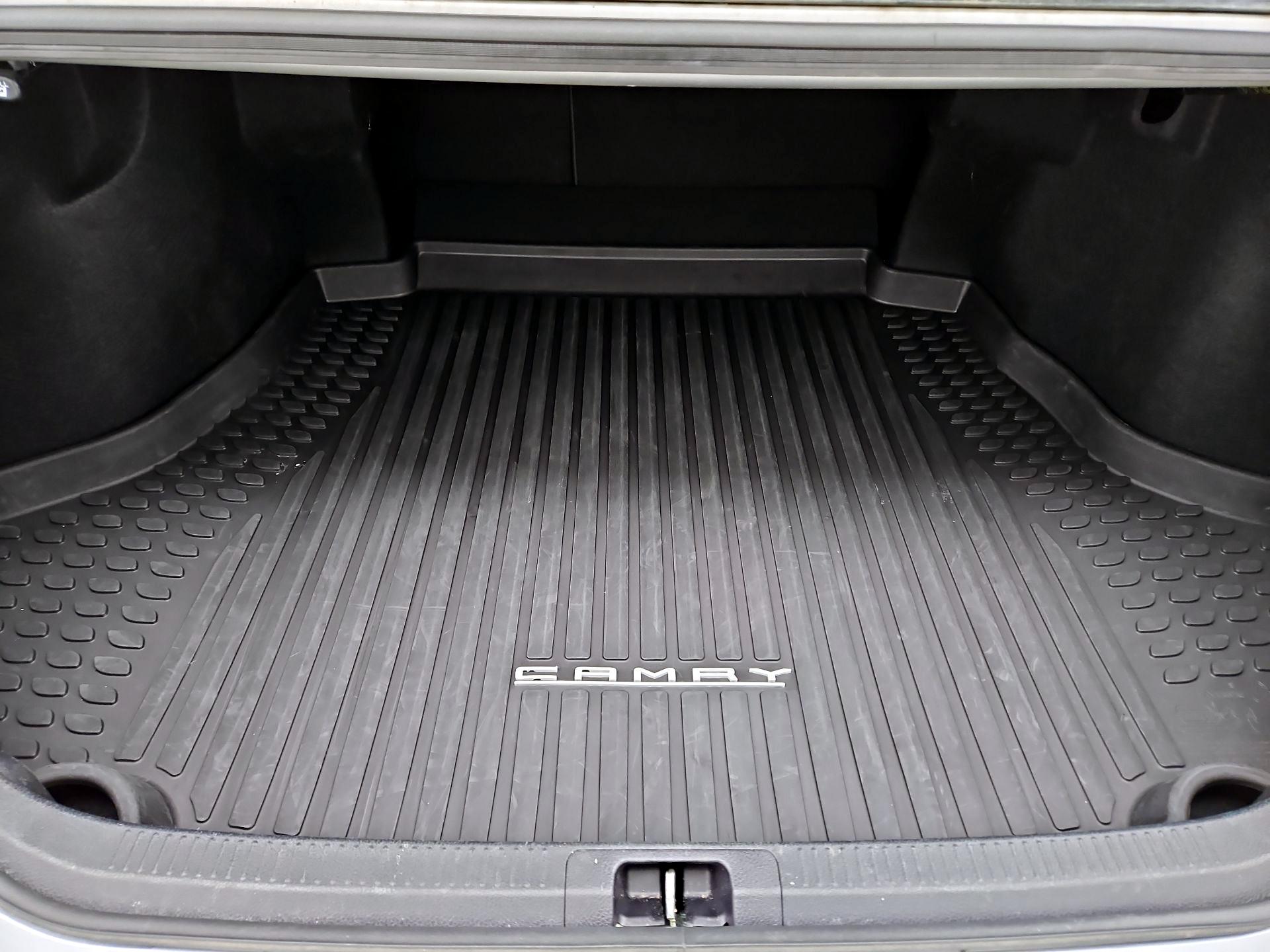 Thumbnail: 2023 Toyota Camry - 20