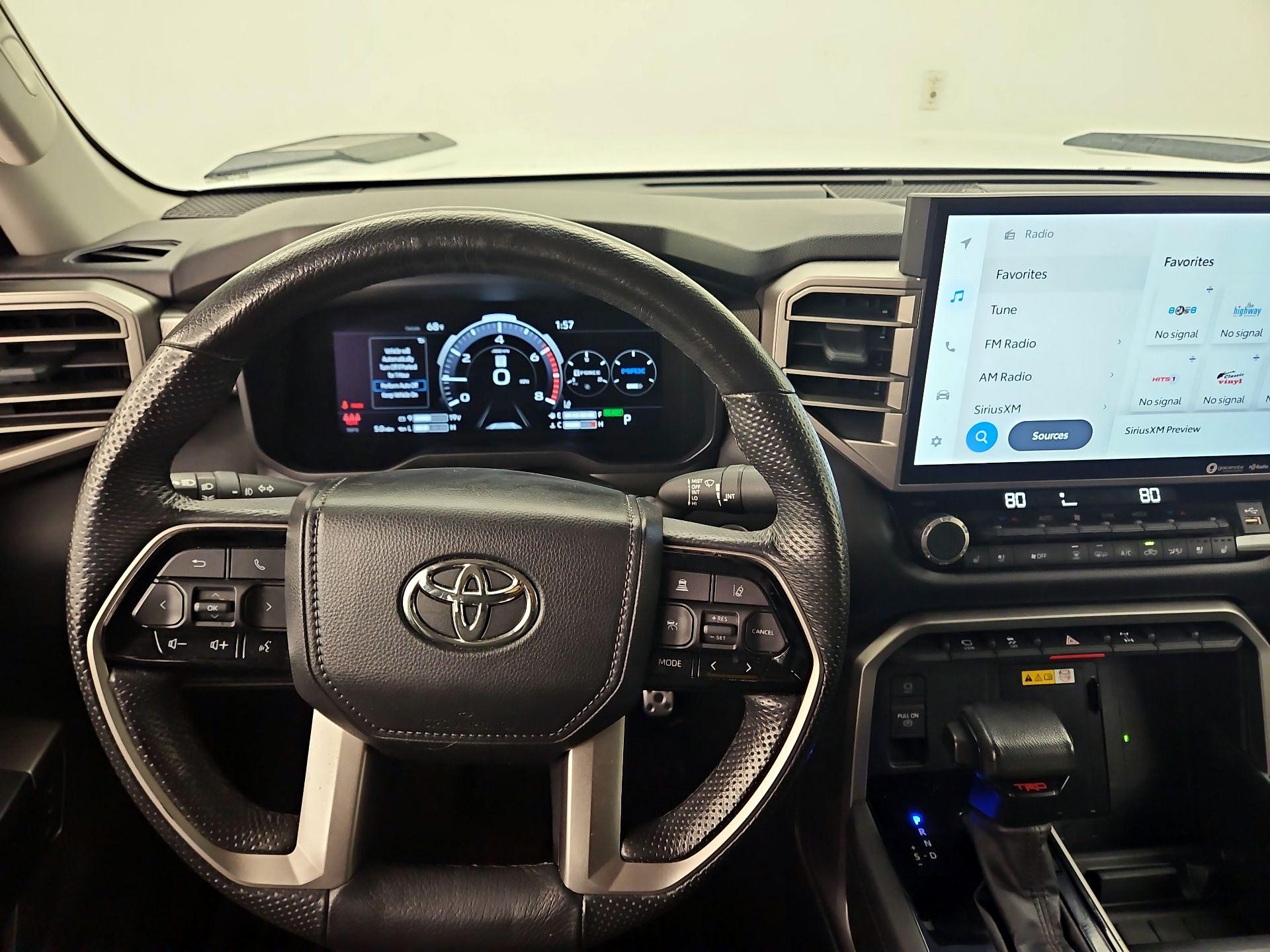 Thumbnail: 2024 Toyota Tundra - 10