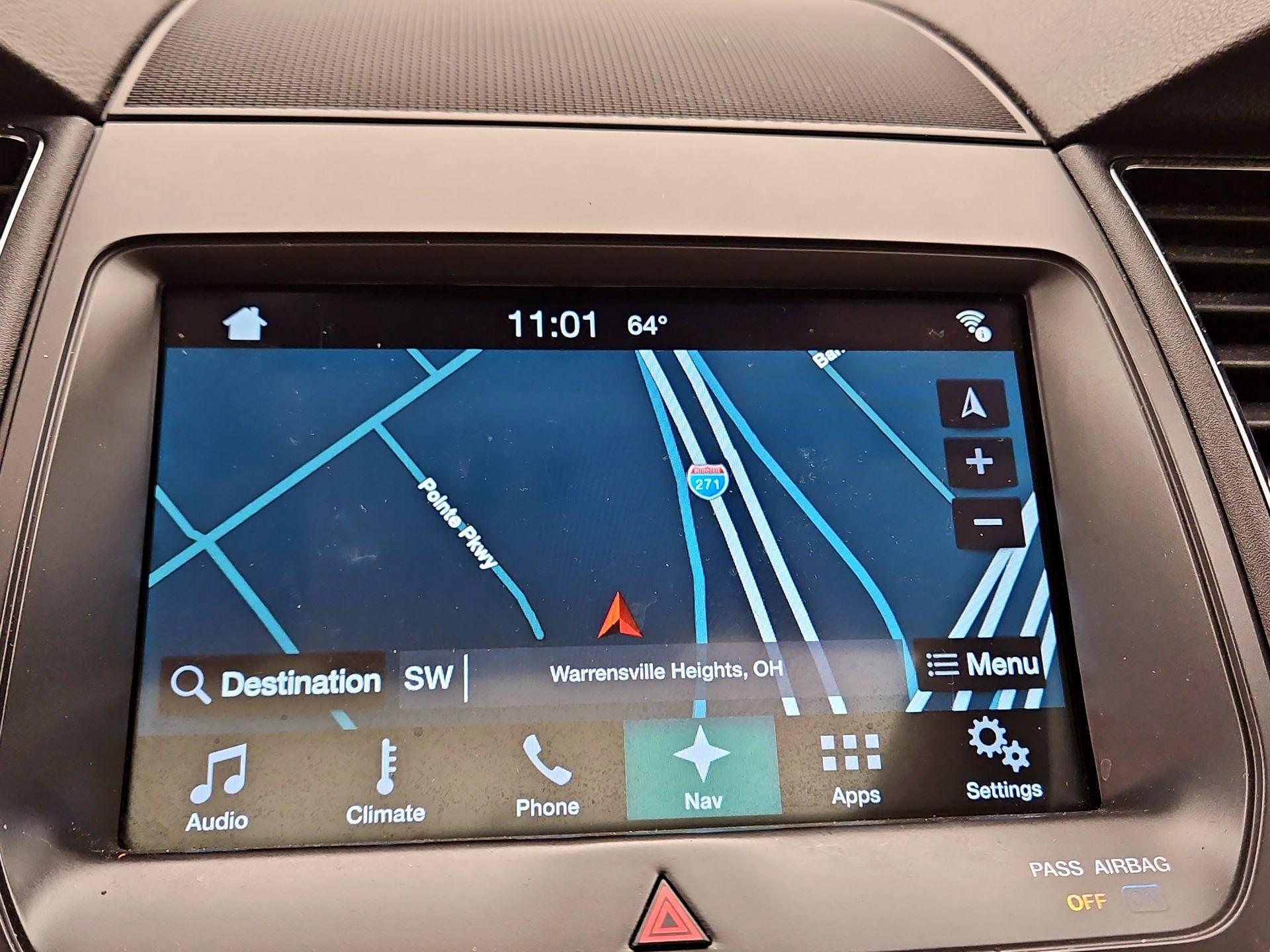 Thumbnail: 2016 Ford Taurus - 14