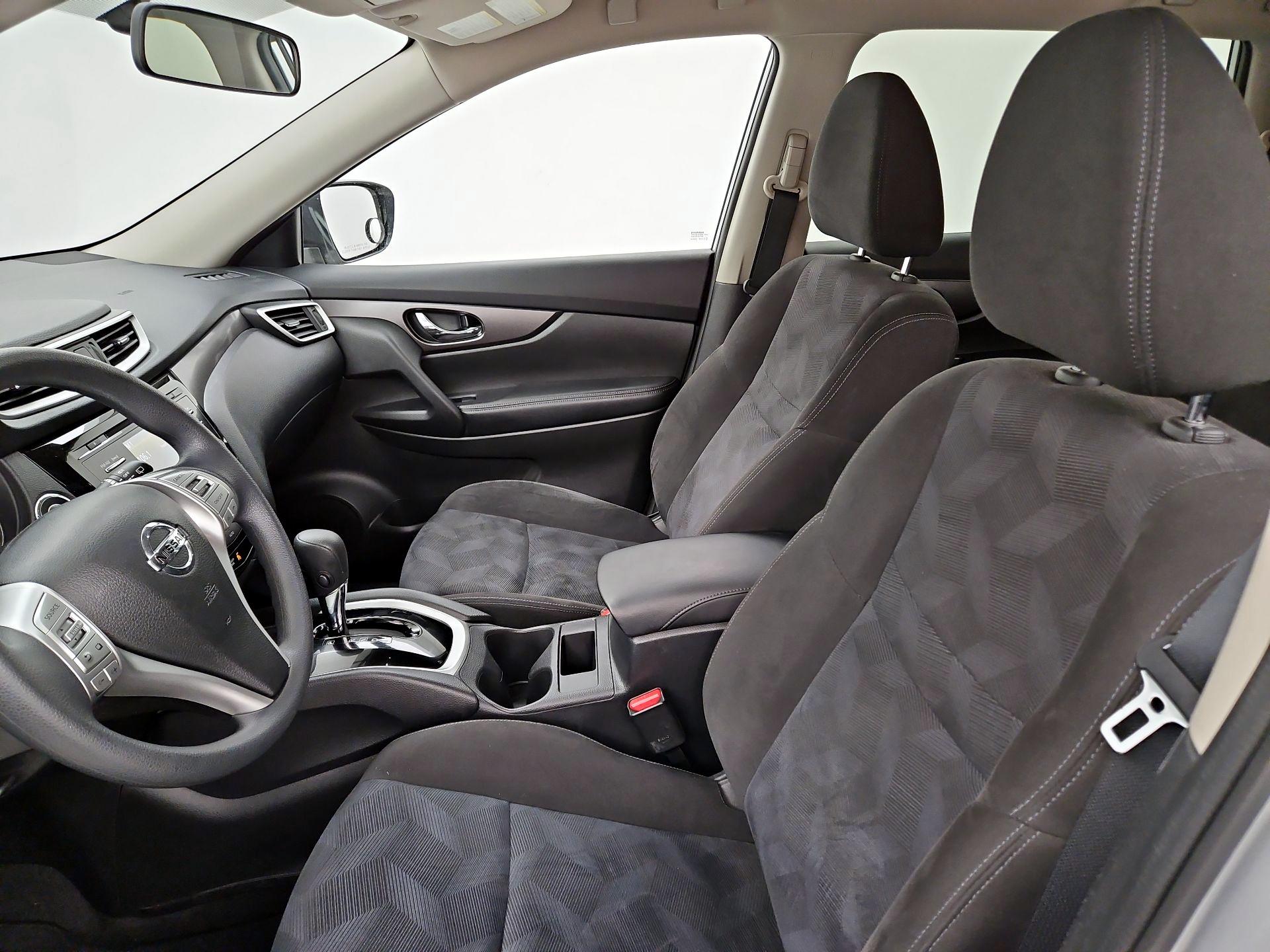 Thumbnail: 2015 Nissan Rogue - 11