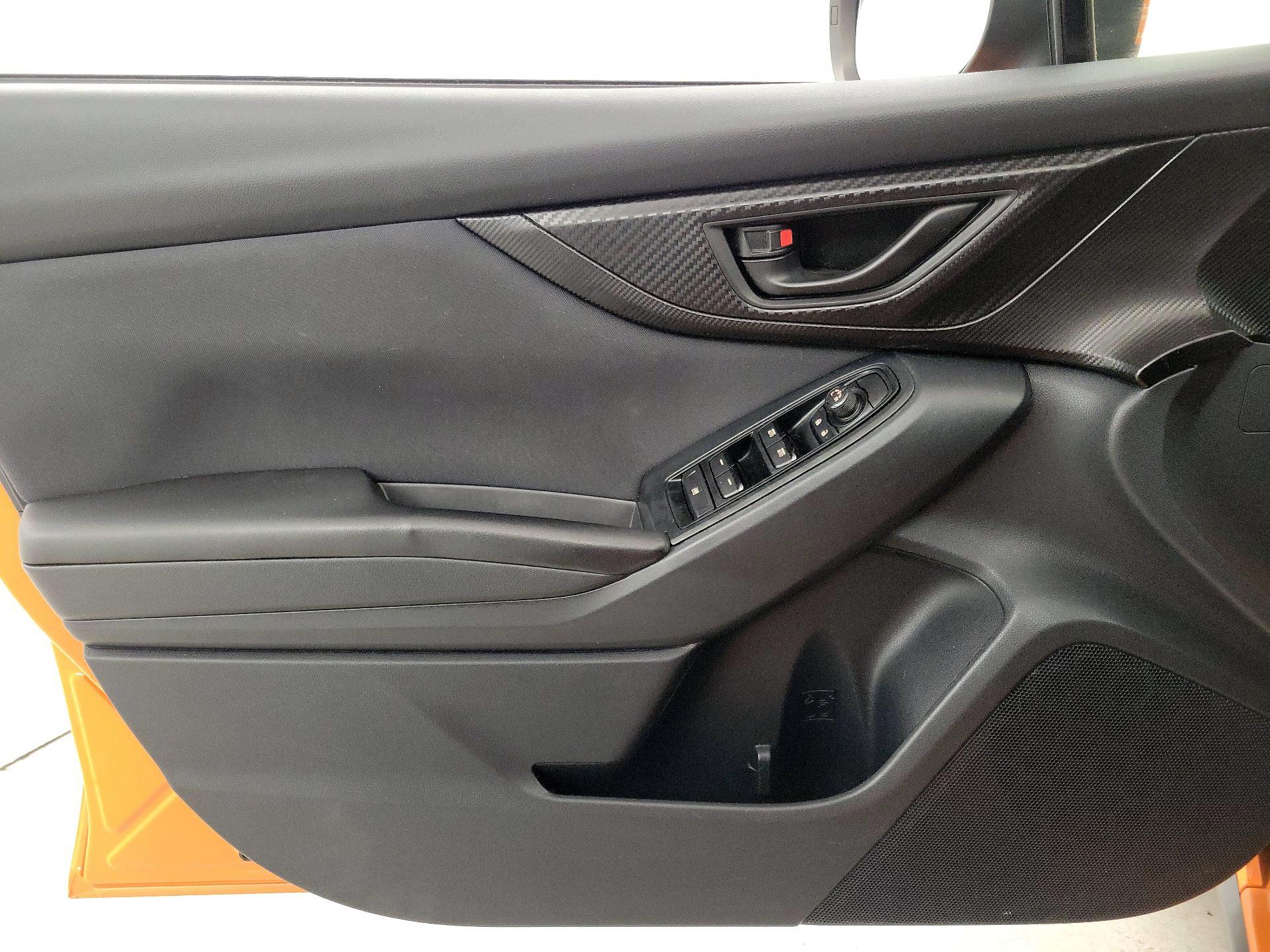 Thumbnail: 2019 Subaru Crosstrek - 12