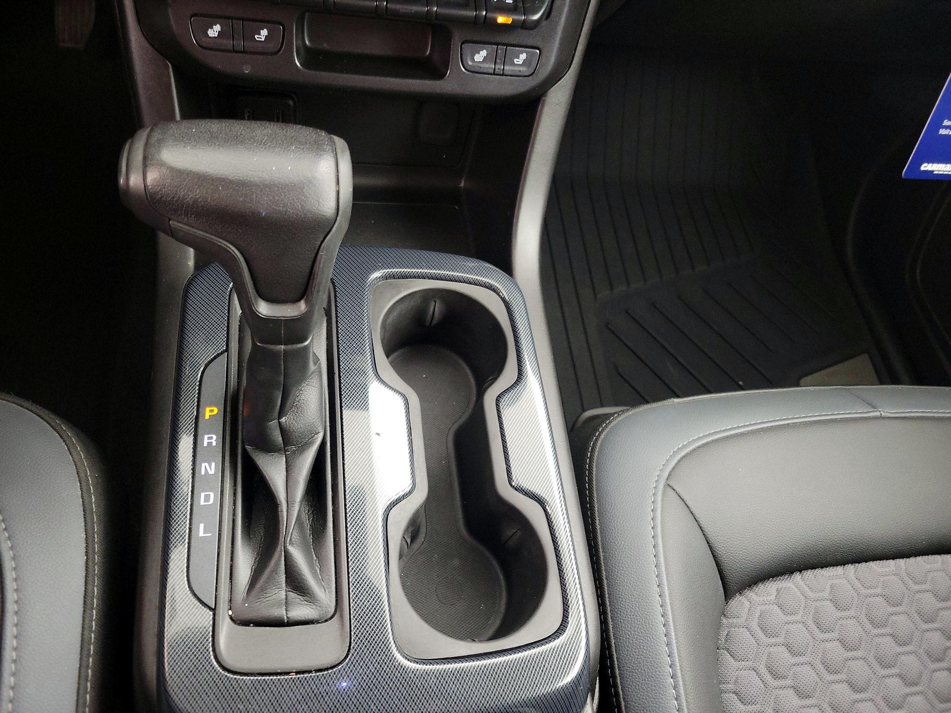 Thumbnail: 2021 Chevrolet Colorado - 17