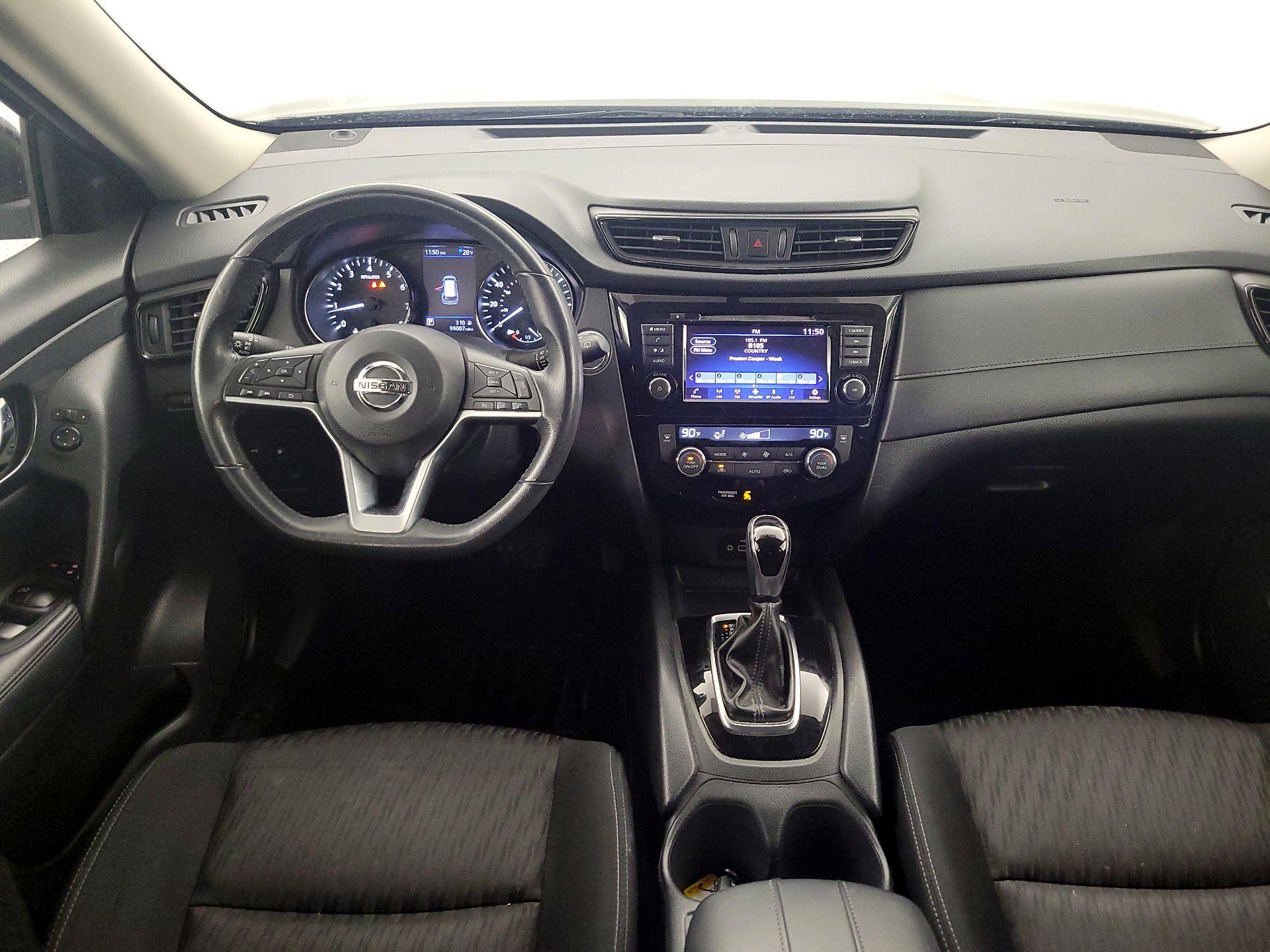 Thumbnail: 2018 Nissan Rogue - 9