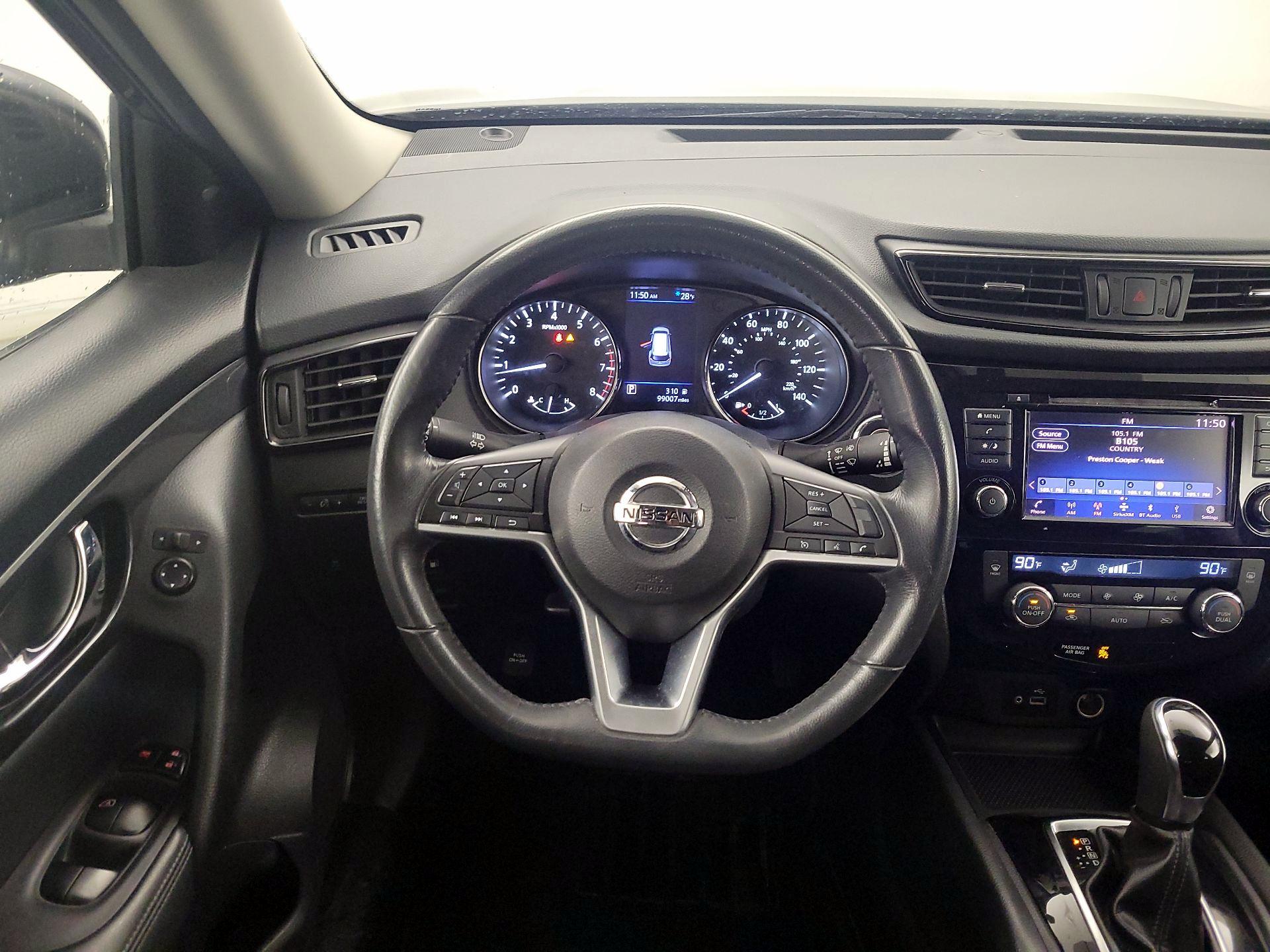 Thumbnail: 2018 Nissan Rogue - 10