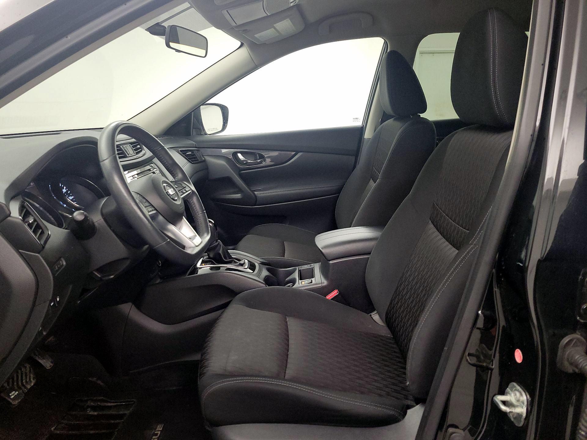 Thumbnail: 2018 Nissan Rogue - 11