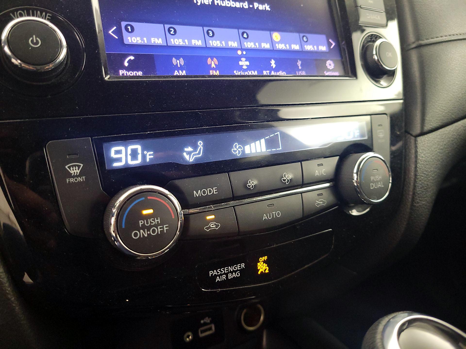 Thumbnail: 2018 Nissan Rogue - 16