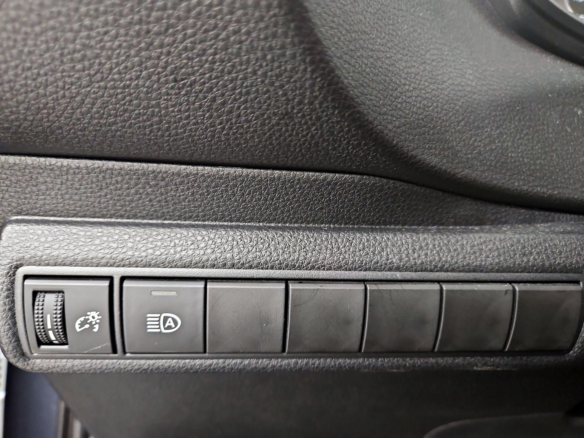 Thumbnail: 2022 Toyota Corolla - 13