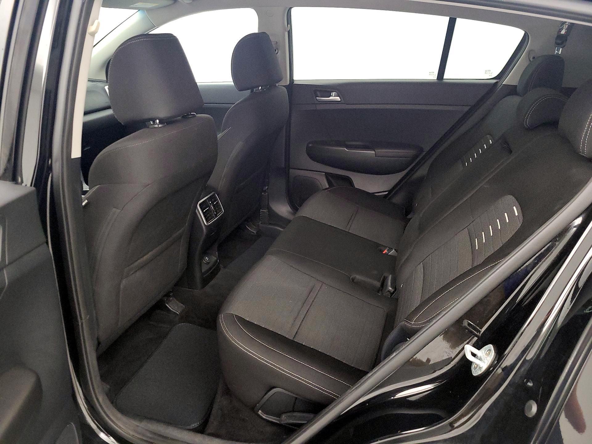 Thumbnail: 2018 Kia Sportage - 19