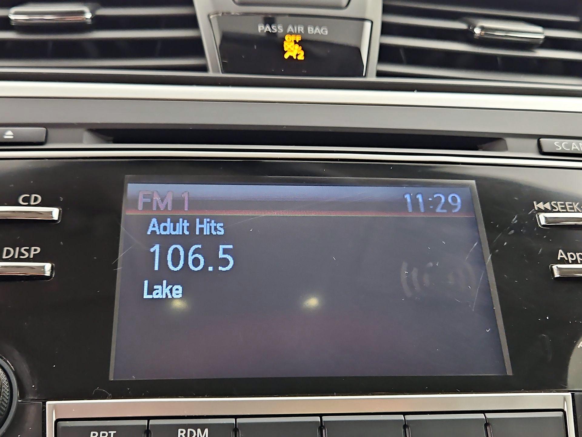 Thumbnail: 2016 Nissan Altima - 15