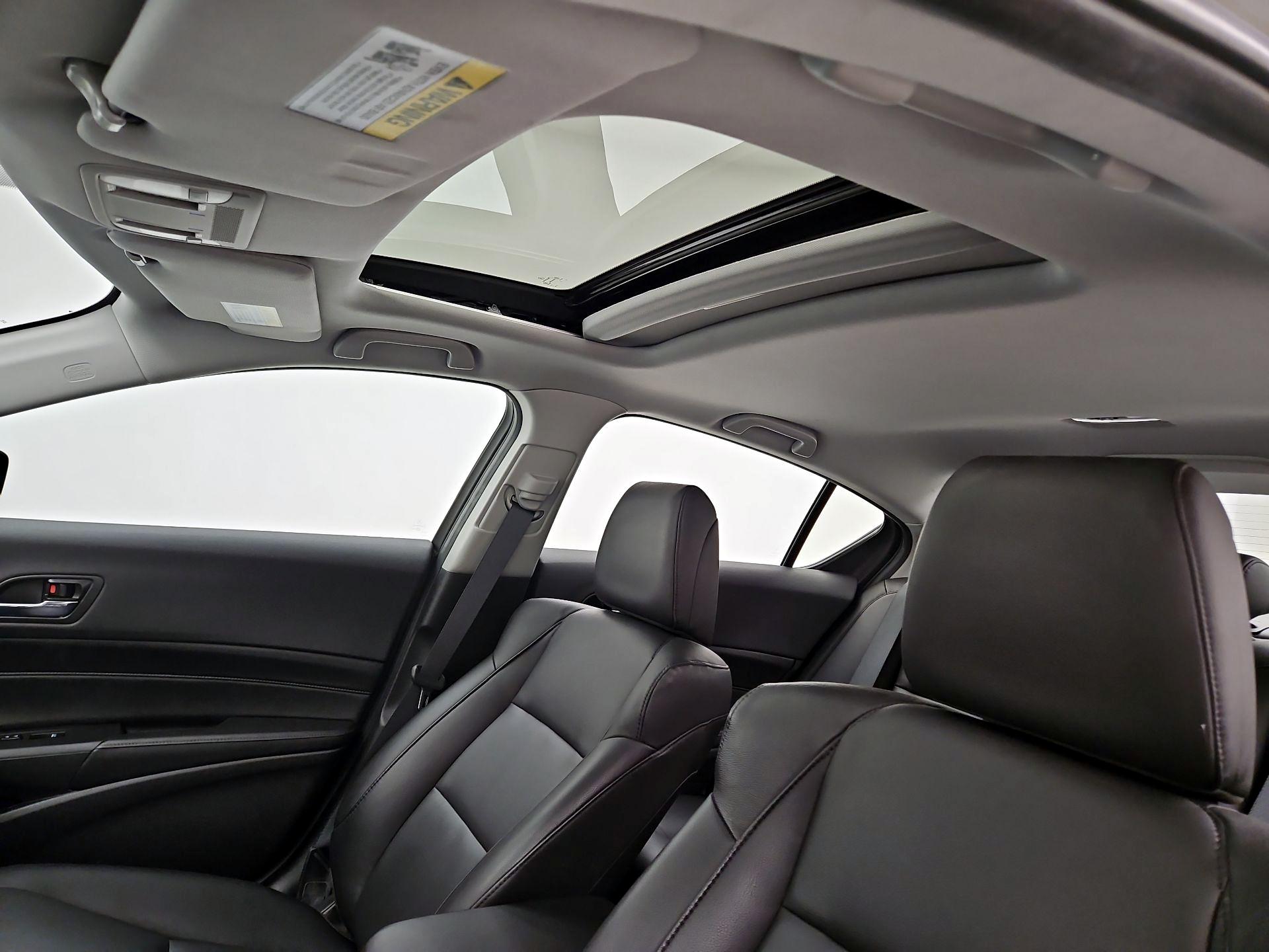 Thumbnail: 2017 Acura ILX - 18