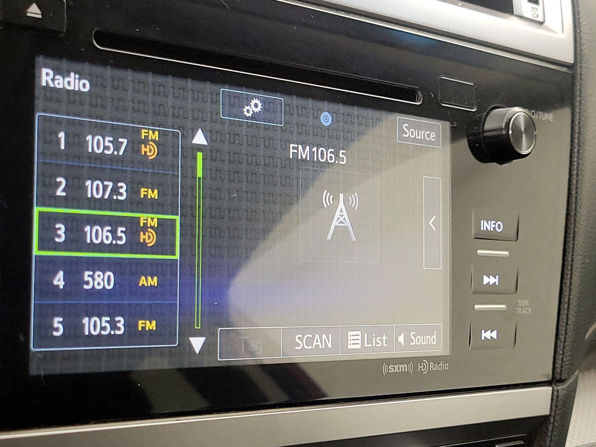 Thumbnail: 2015 Subaru Outback - 15