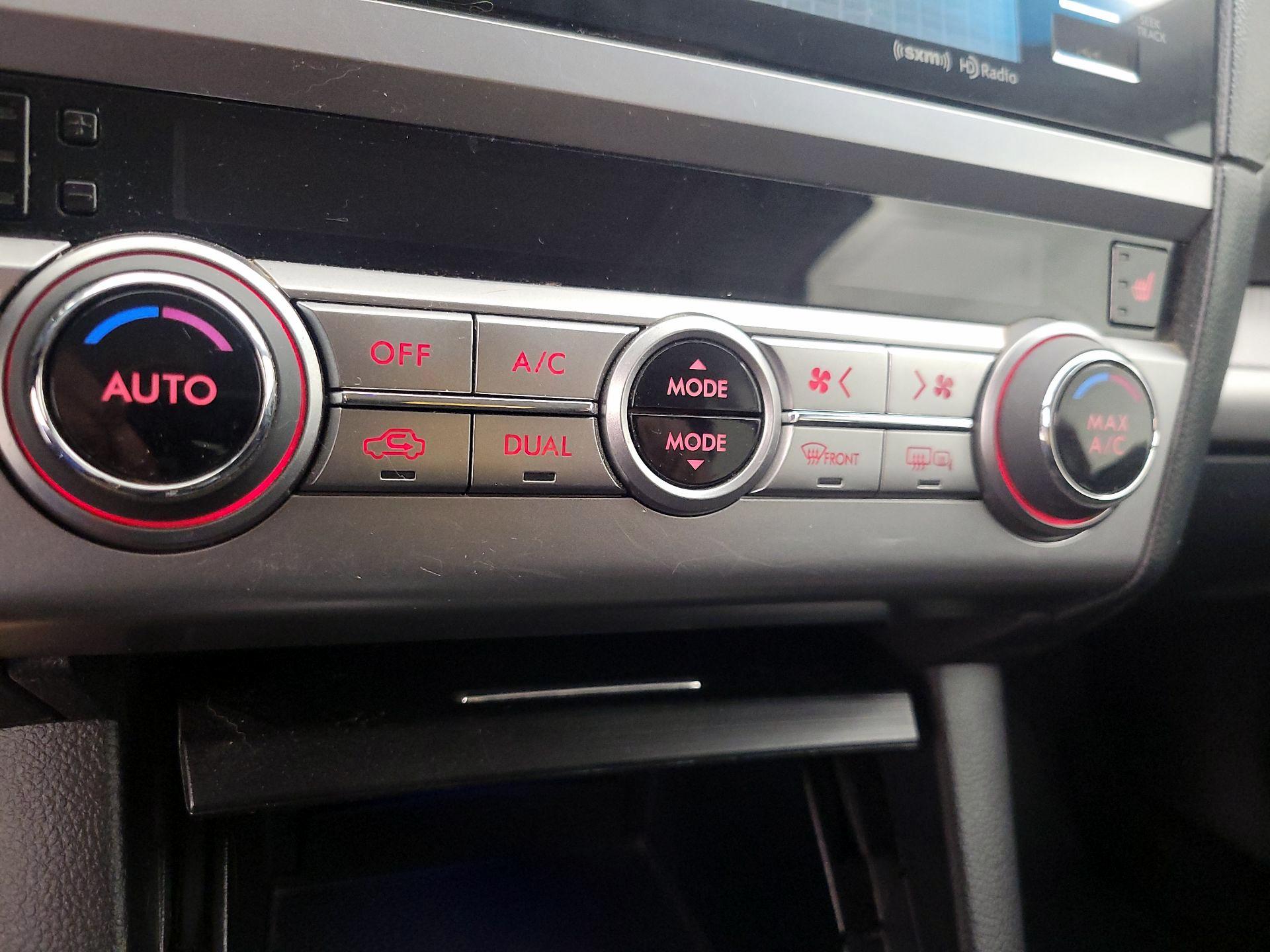 Thumbnail: 2015 Subaru Outback - 16