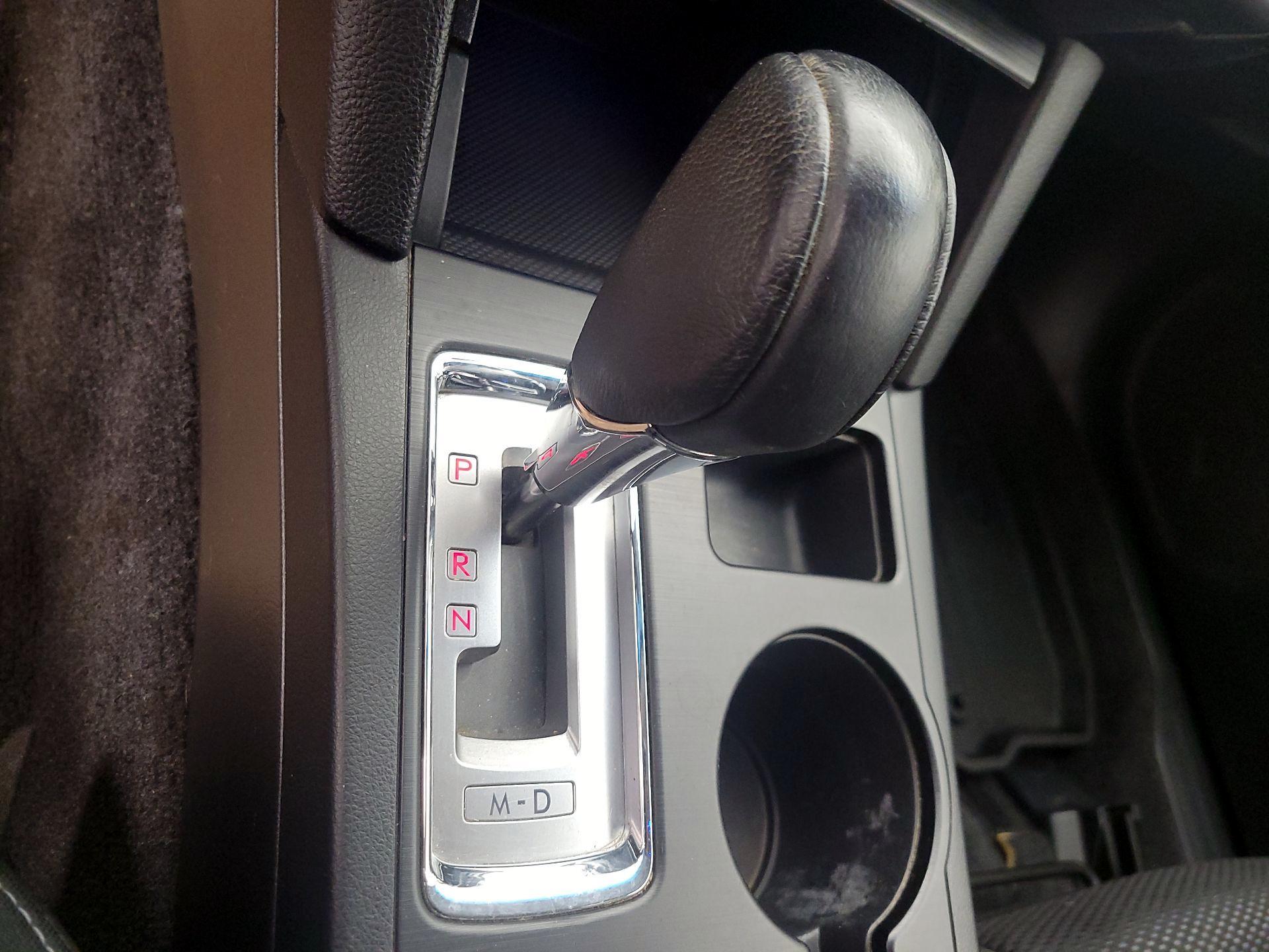 Thumbnail: 2015 Subaru Outback - 17