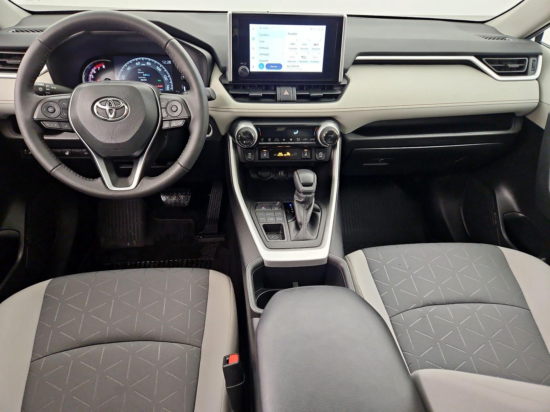 Thumbnail: 2023 Toyota RAV4 - 9