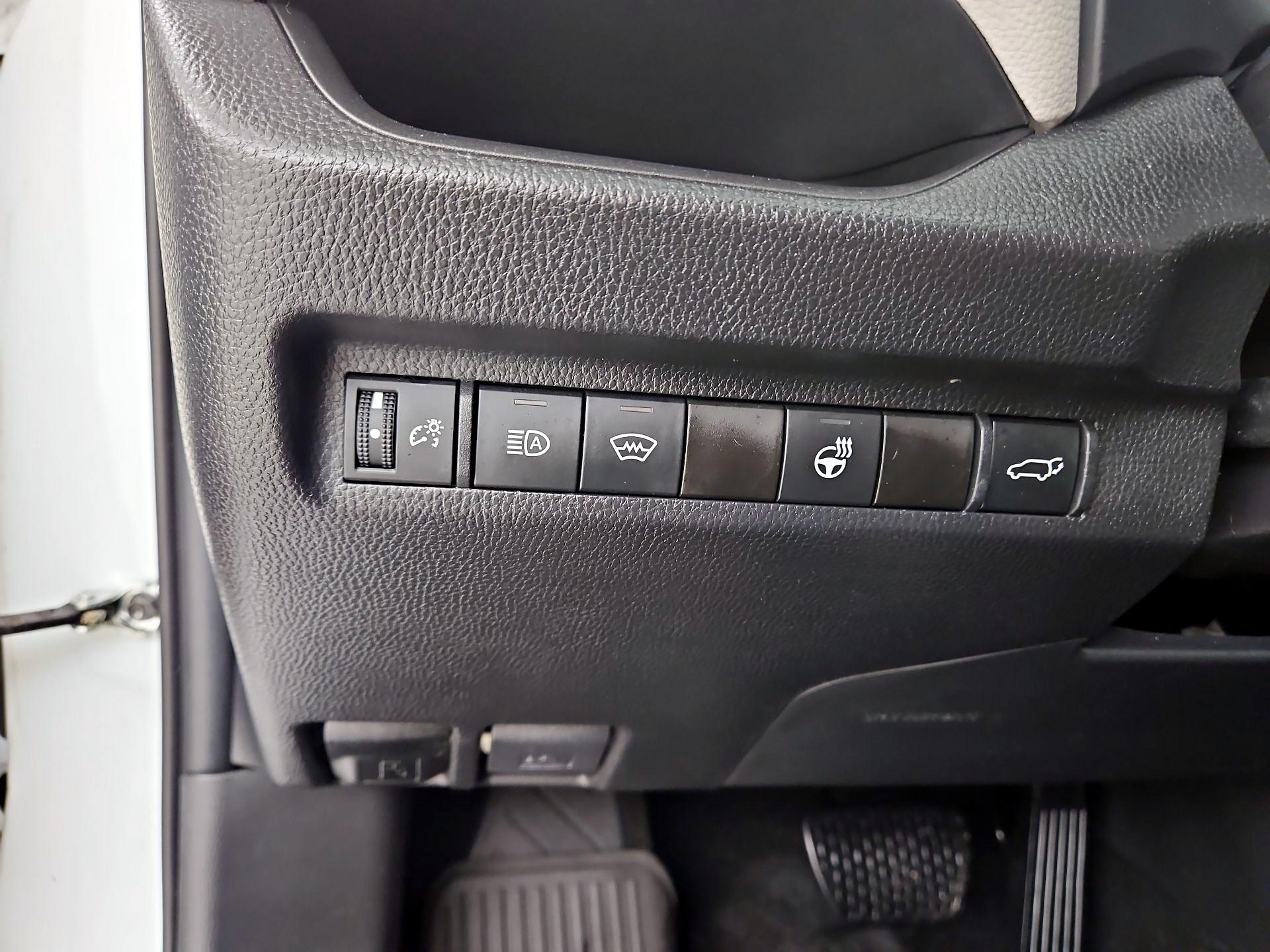 Thumbnail: 2023 Toyota RAV4 - 13