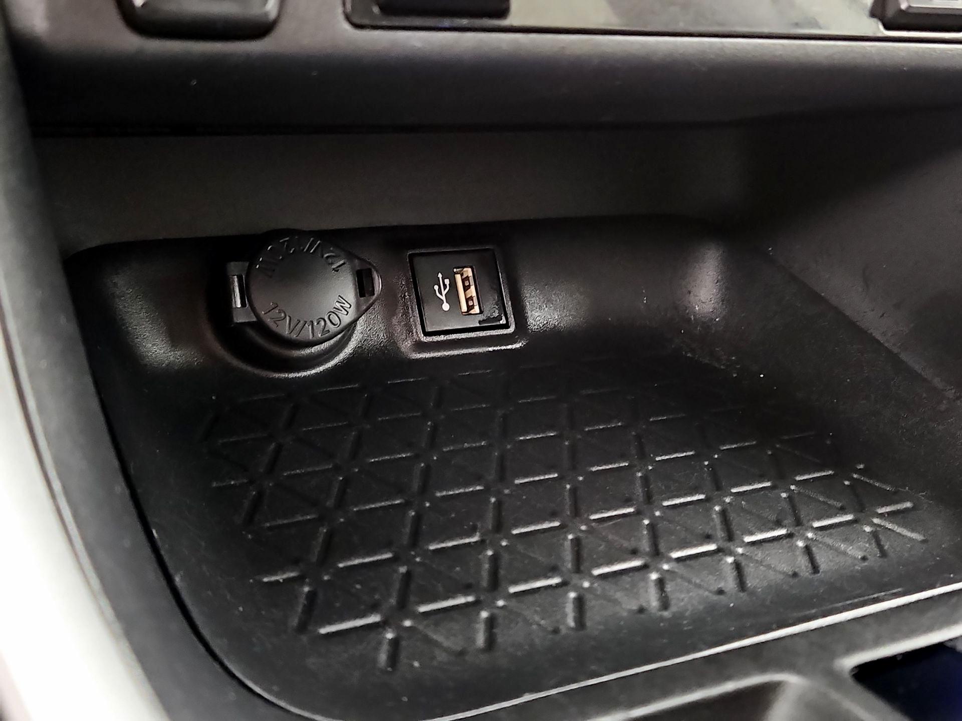 Thumbnail: 2023 Toyota RAV4 - 19