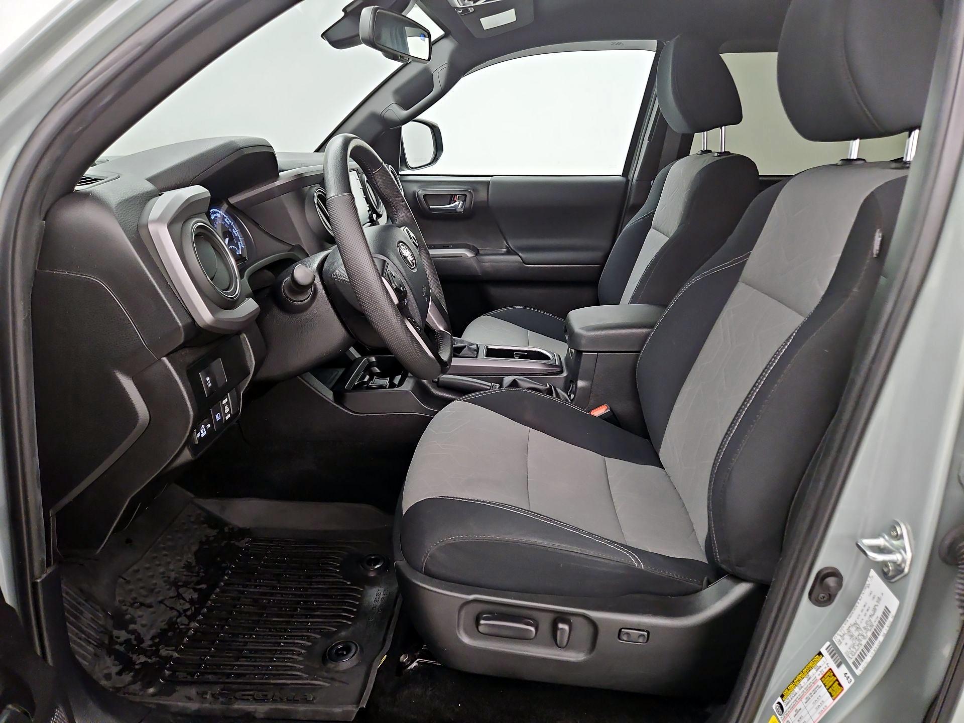 Thumbnail: 2023 Toyota Tacoma - 11