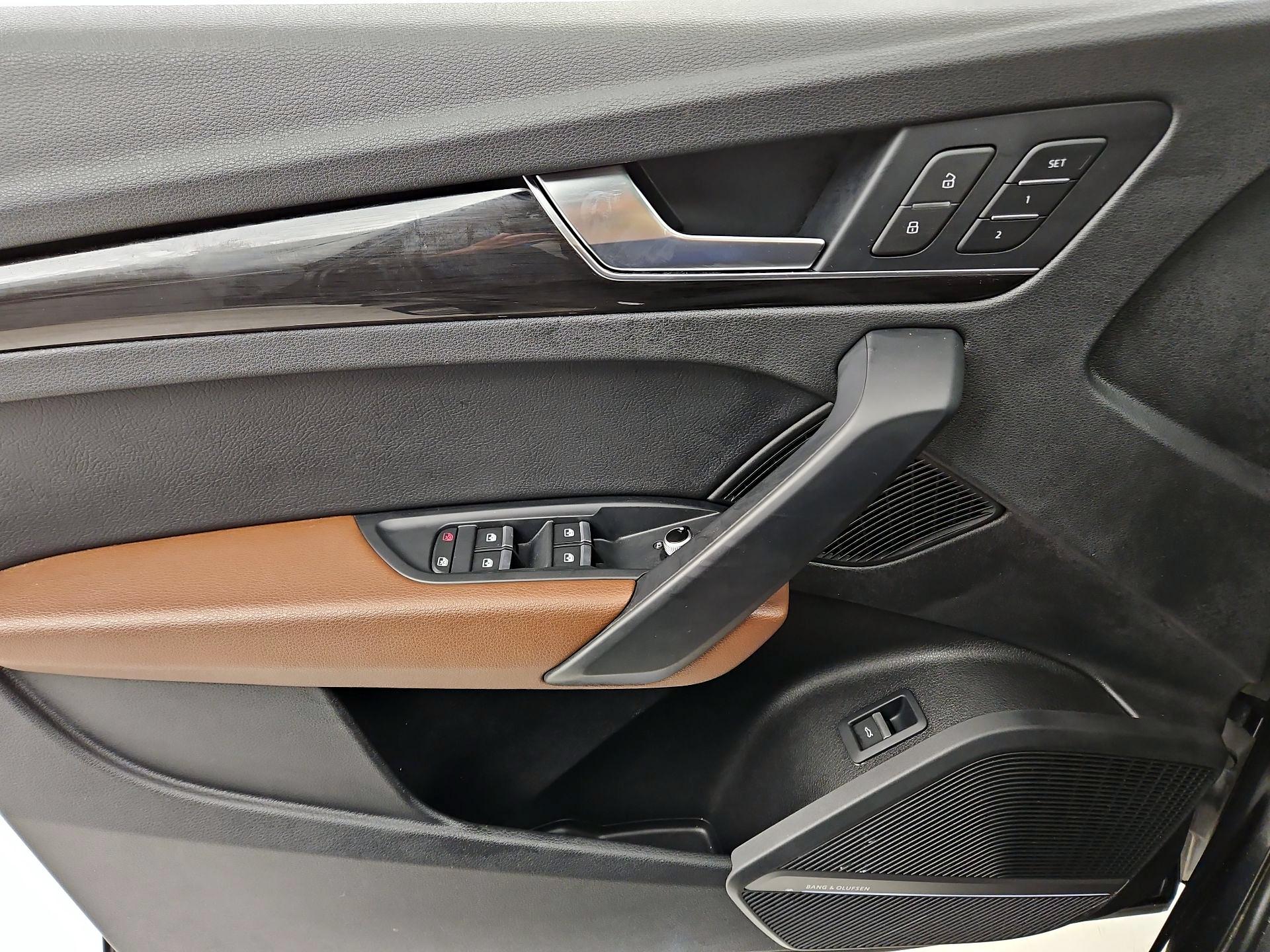 Thumbnail: 2018 Audi Q5 - 12