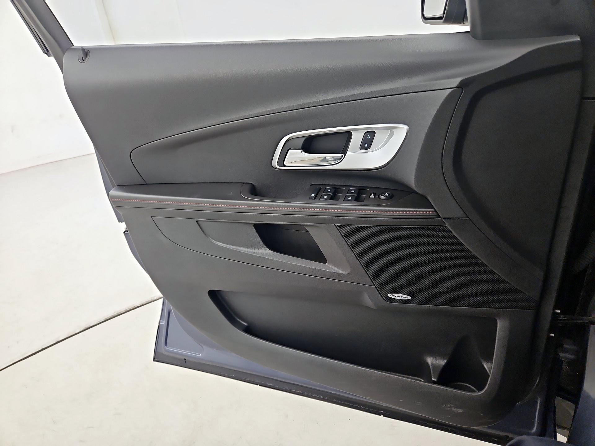 Thumbnail: 2014 Chevrolet Equinox - 12