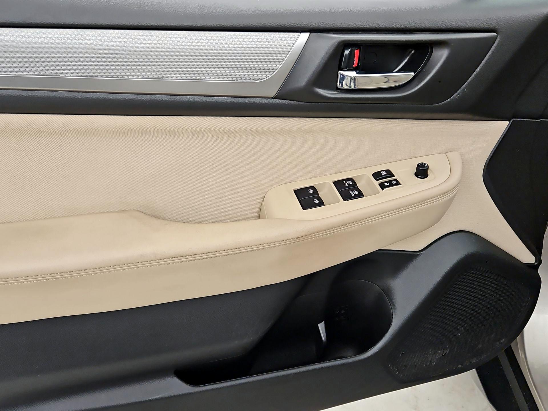 Thumbnail: 2017 Subaru Outback - 12