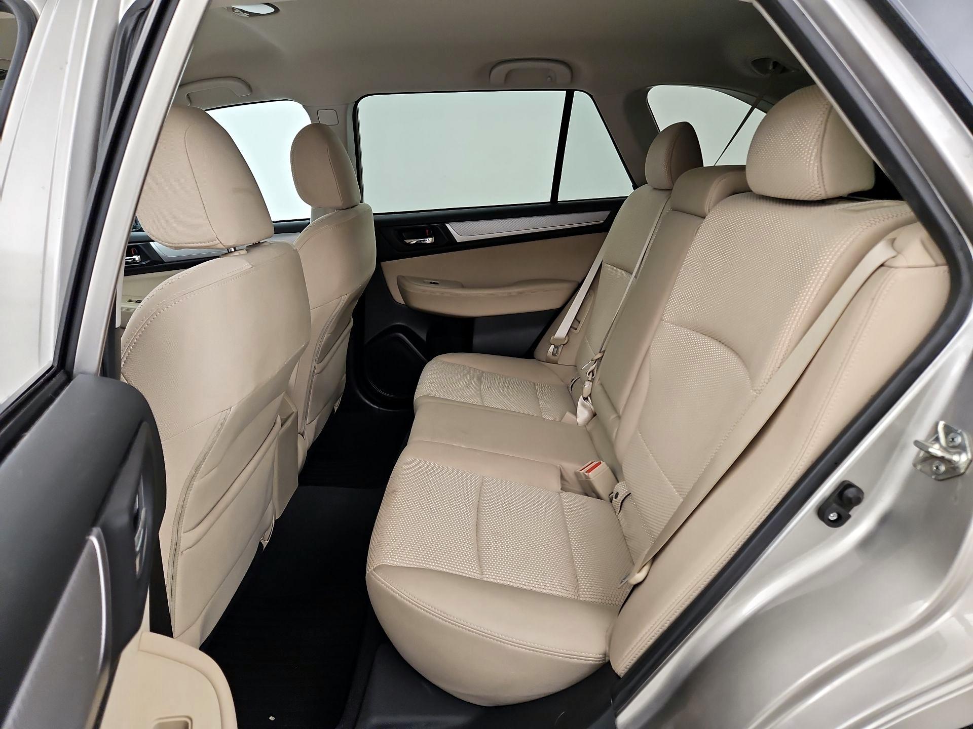 Thumbnail: 2017 Subaru Outback - 19