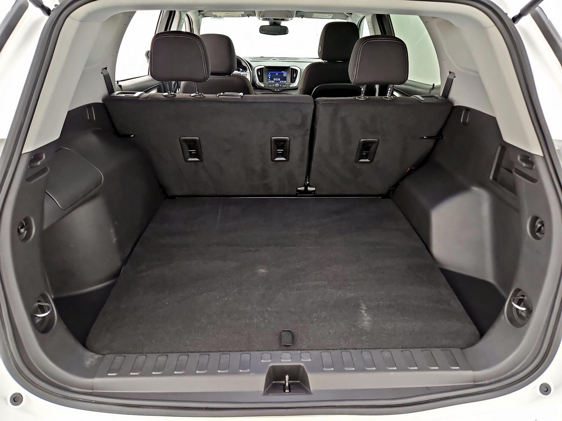 Thumbnail: 2024 GMC Terrain - 20