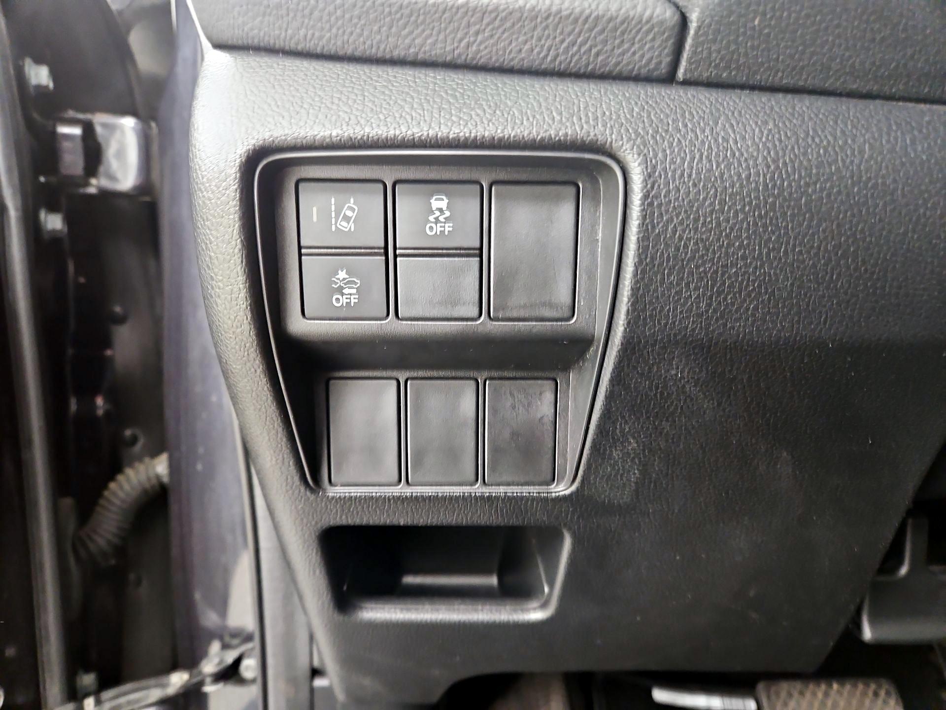 Thumbnail: 2017 Honda CR-V - 13