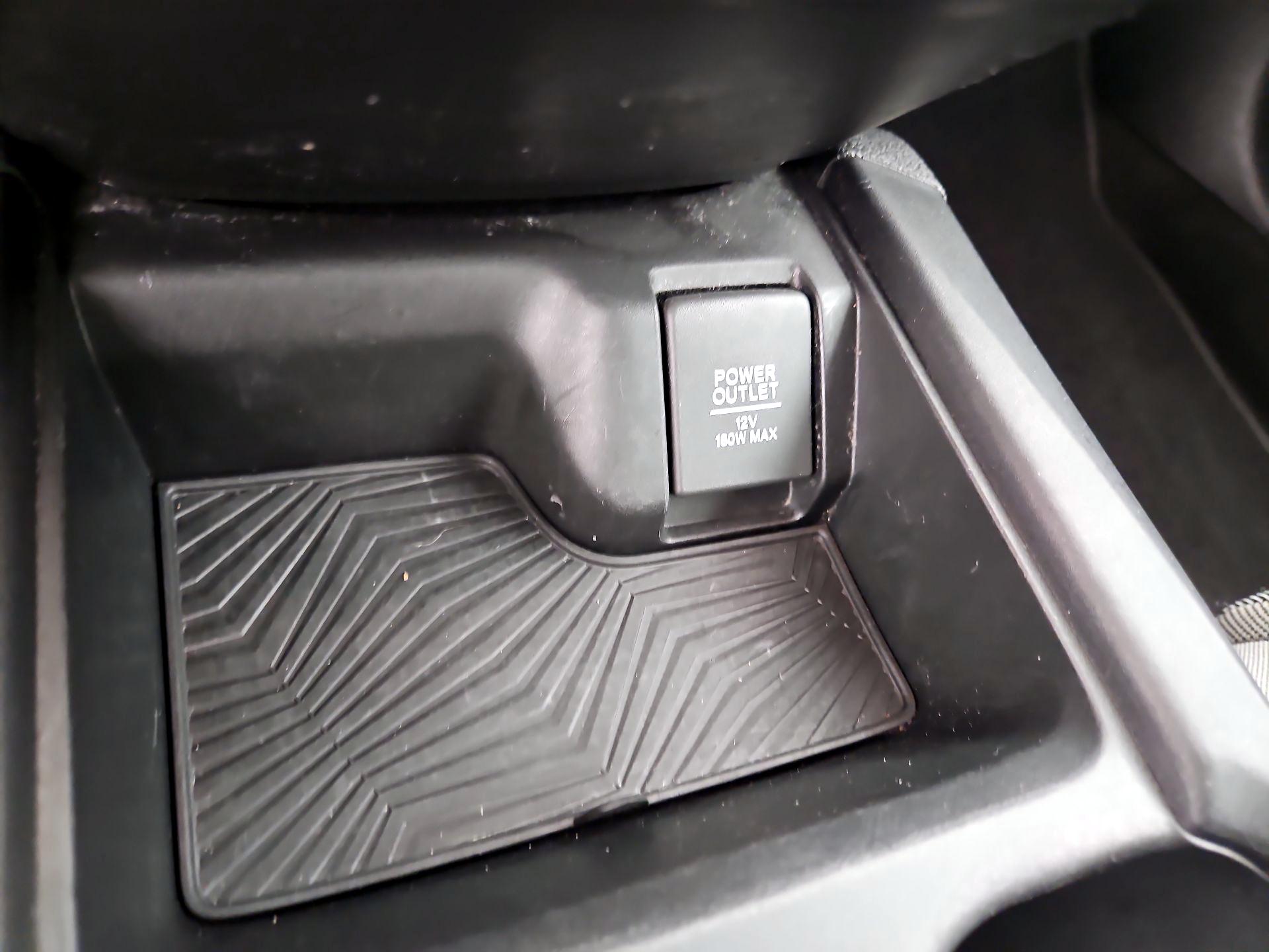 Thumbnail: 2017 Honda CR-V - 18