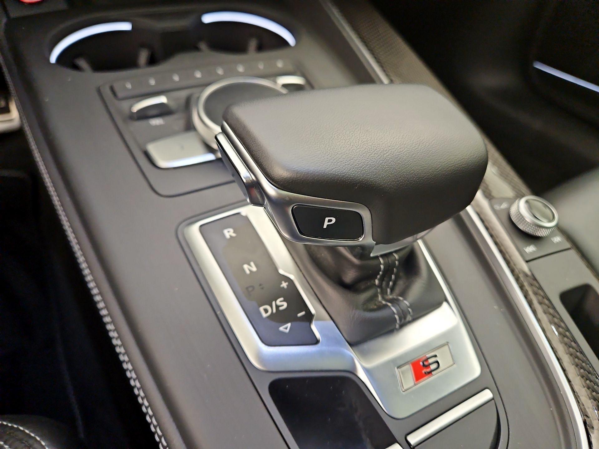 Thumbnail: 2018 Audi S5 - 18