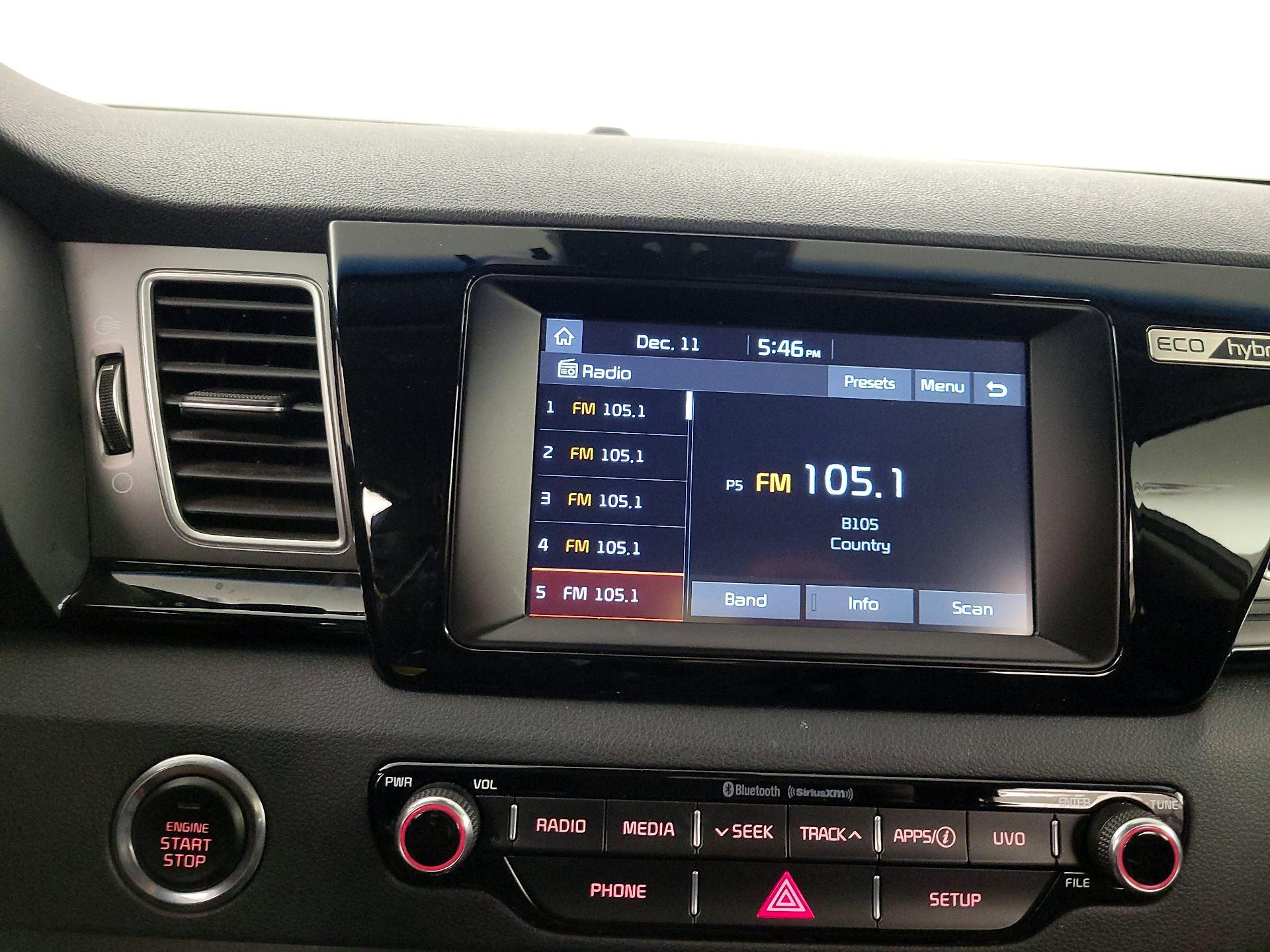 Thumbnail: 2018 Kia Niro - 15