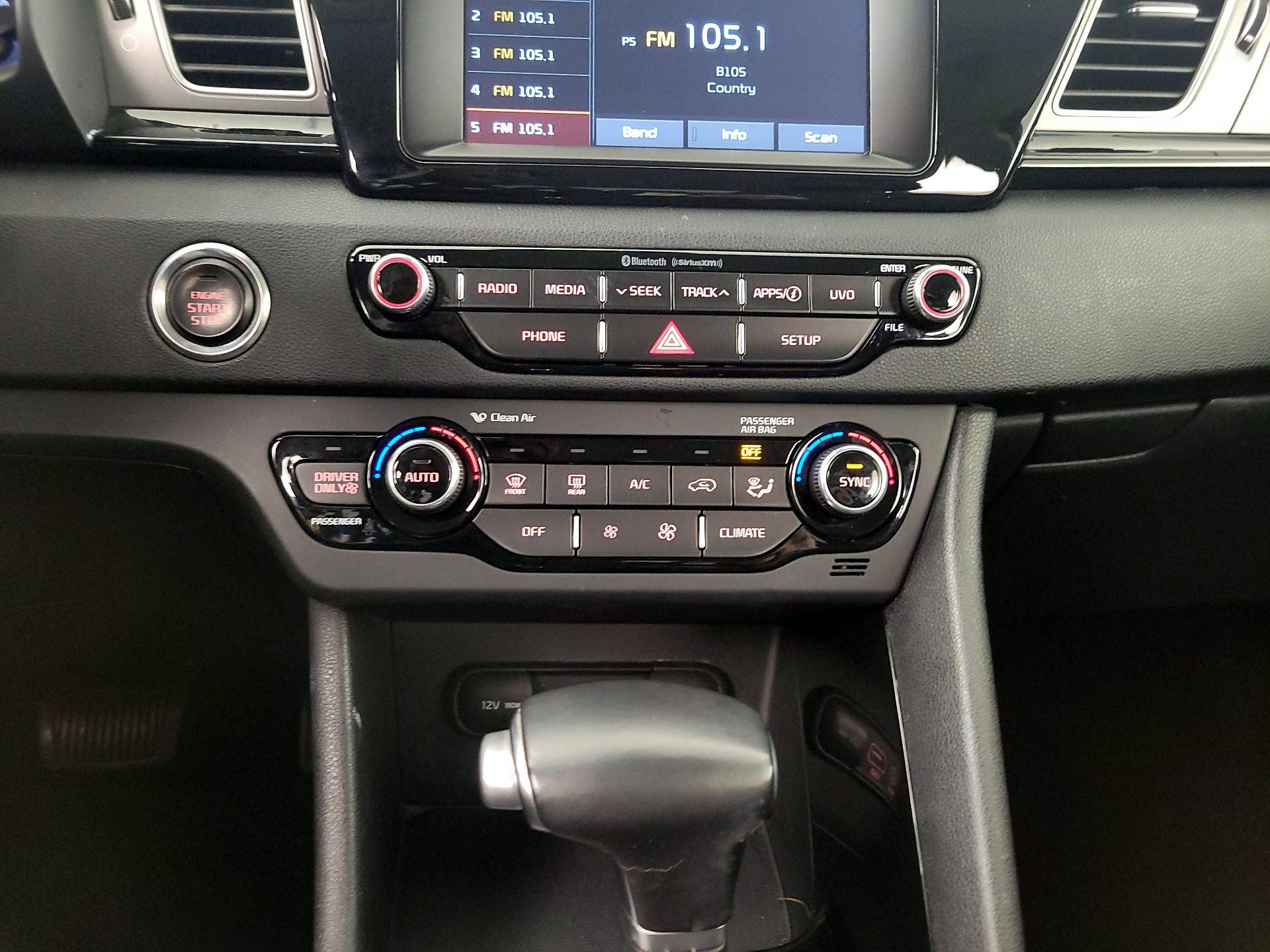 Thumbnail: 2018 Kia Niro - 16