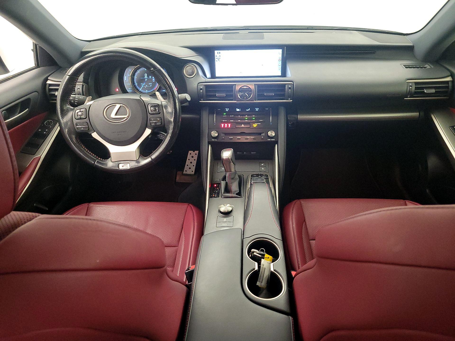 Thumbnail: 2017 Lexus IS - 9