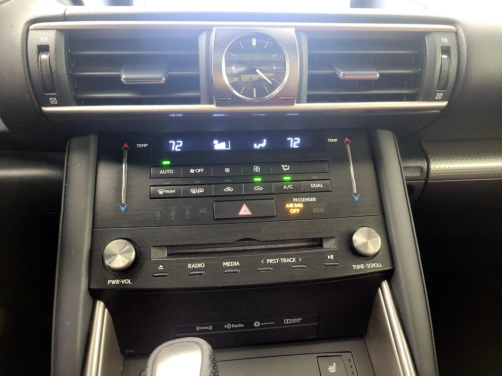 Thumbnail: 2017 Lexus IS - 17