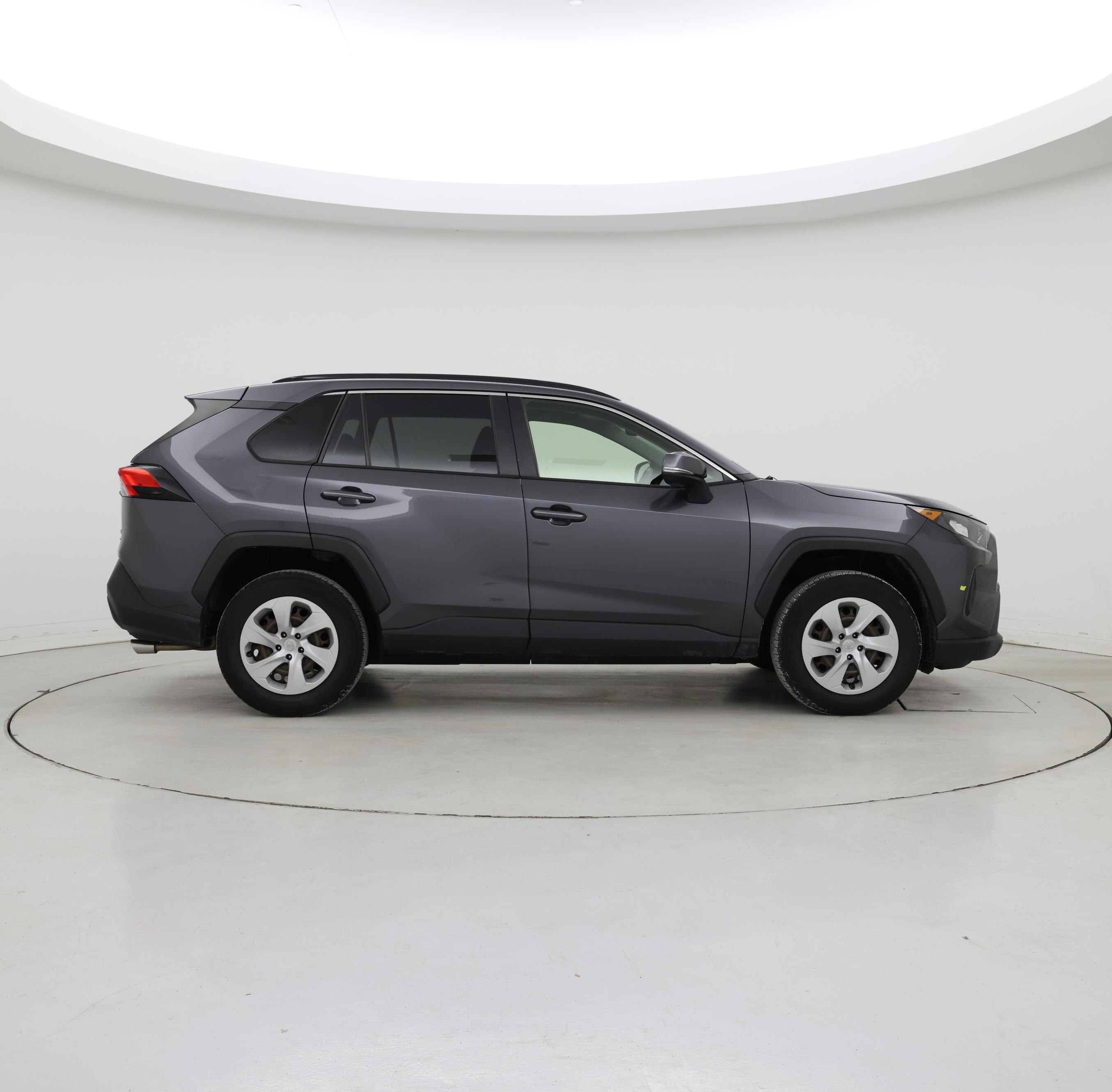 Thumbnail: 2019 Toyota RAV4 - 7