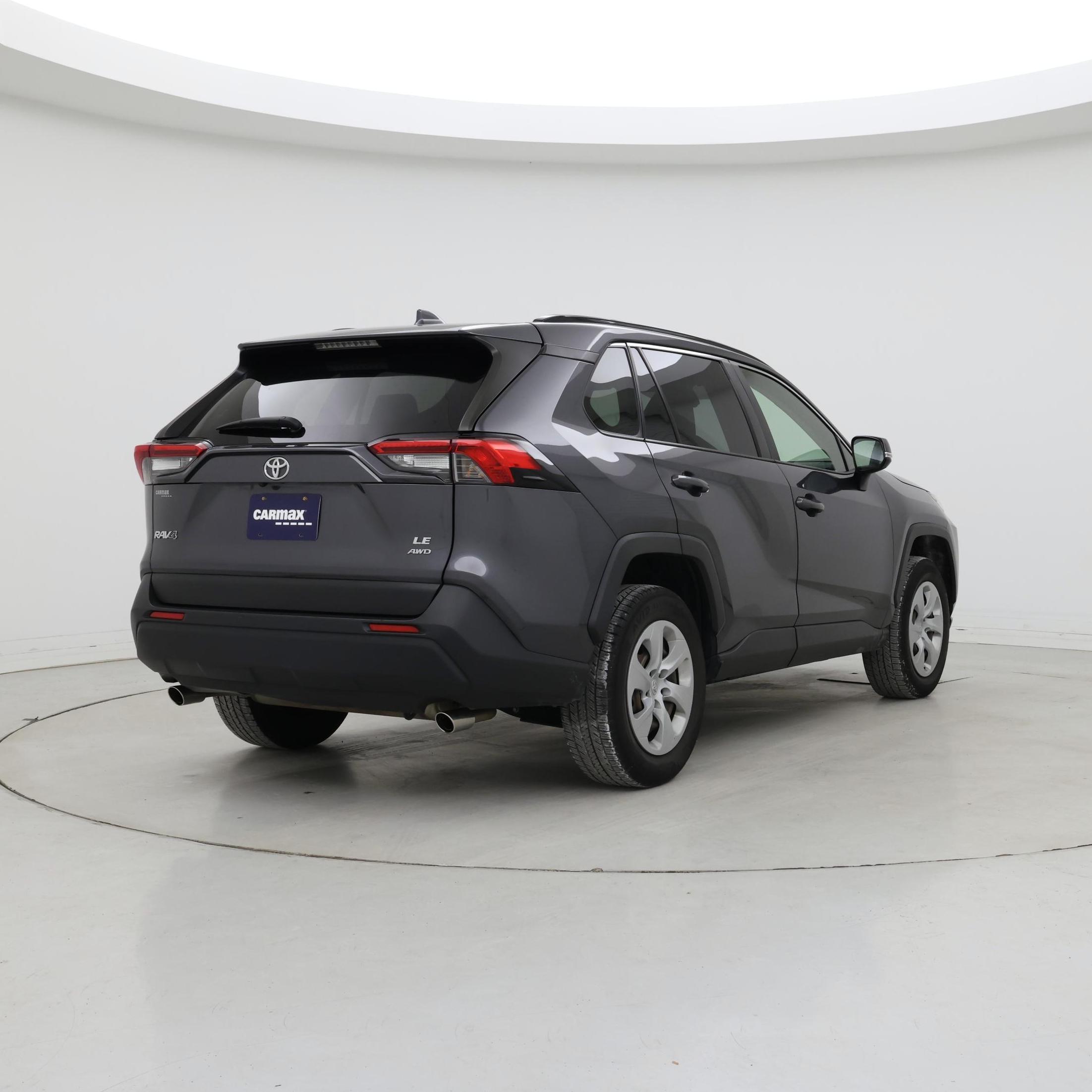 Thumbnail: 2019 Toyota RAV4 - 8
