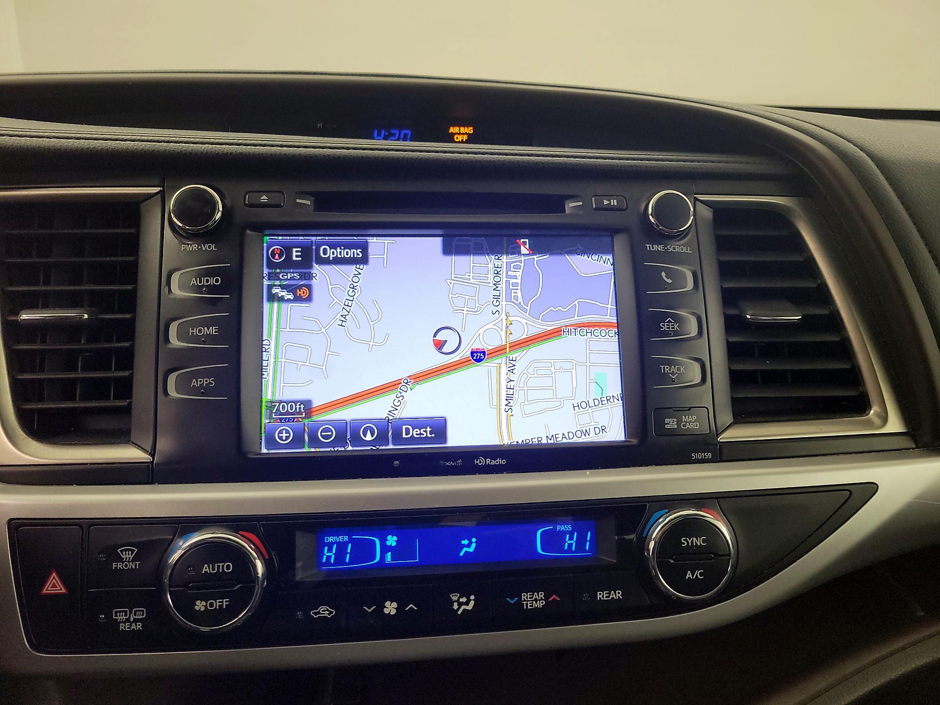 Thumbnail: 2016 Toyota Highlander - 14