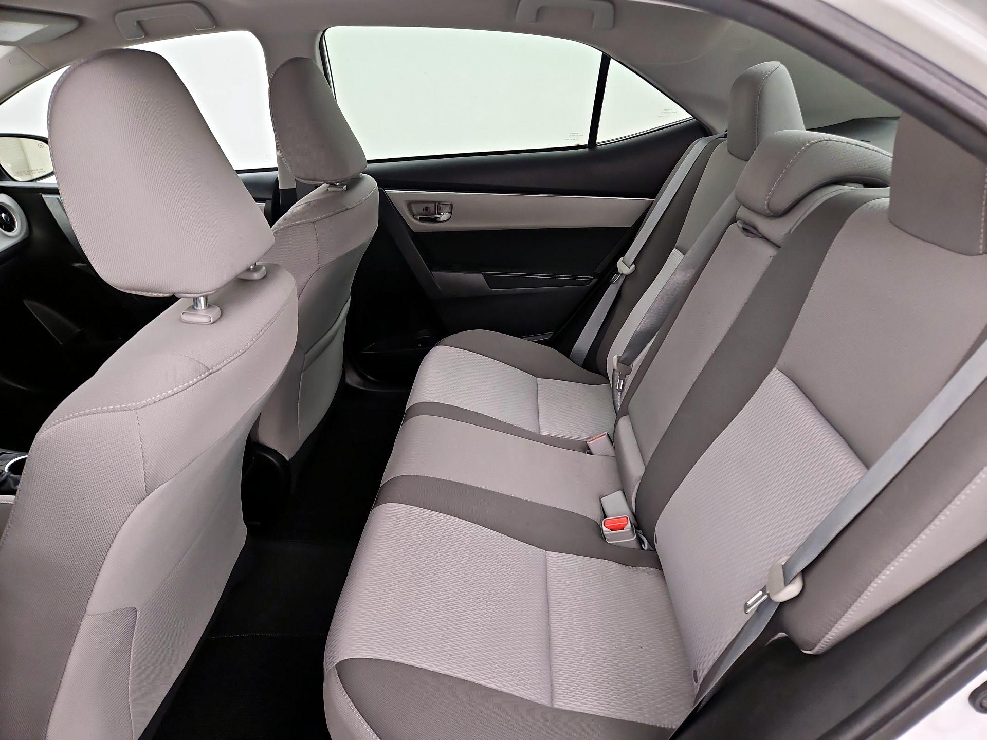 Thumbnail: 2018 Toyota Corolla - 19