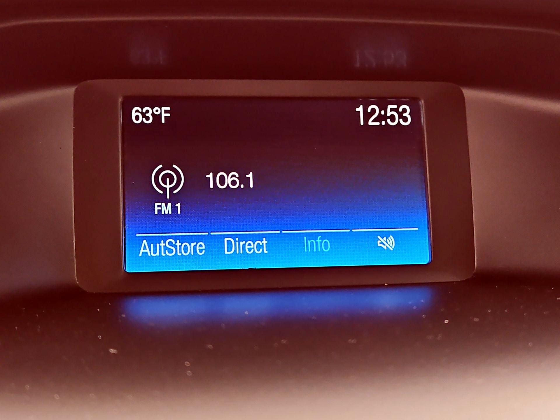 Thumbnail: 2018 Ford Focus - 15