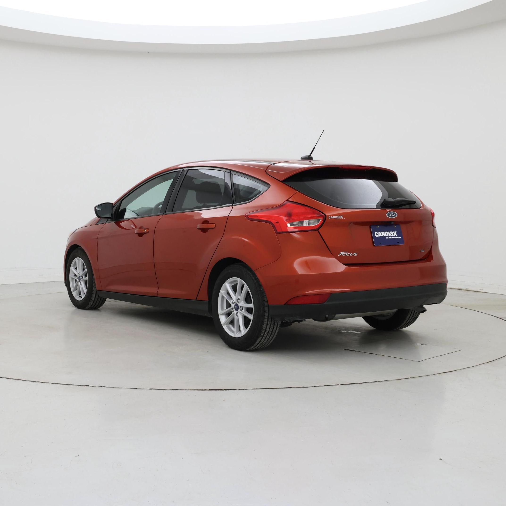 Thumbnail: 2018 Ford Focus - 2