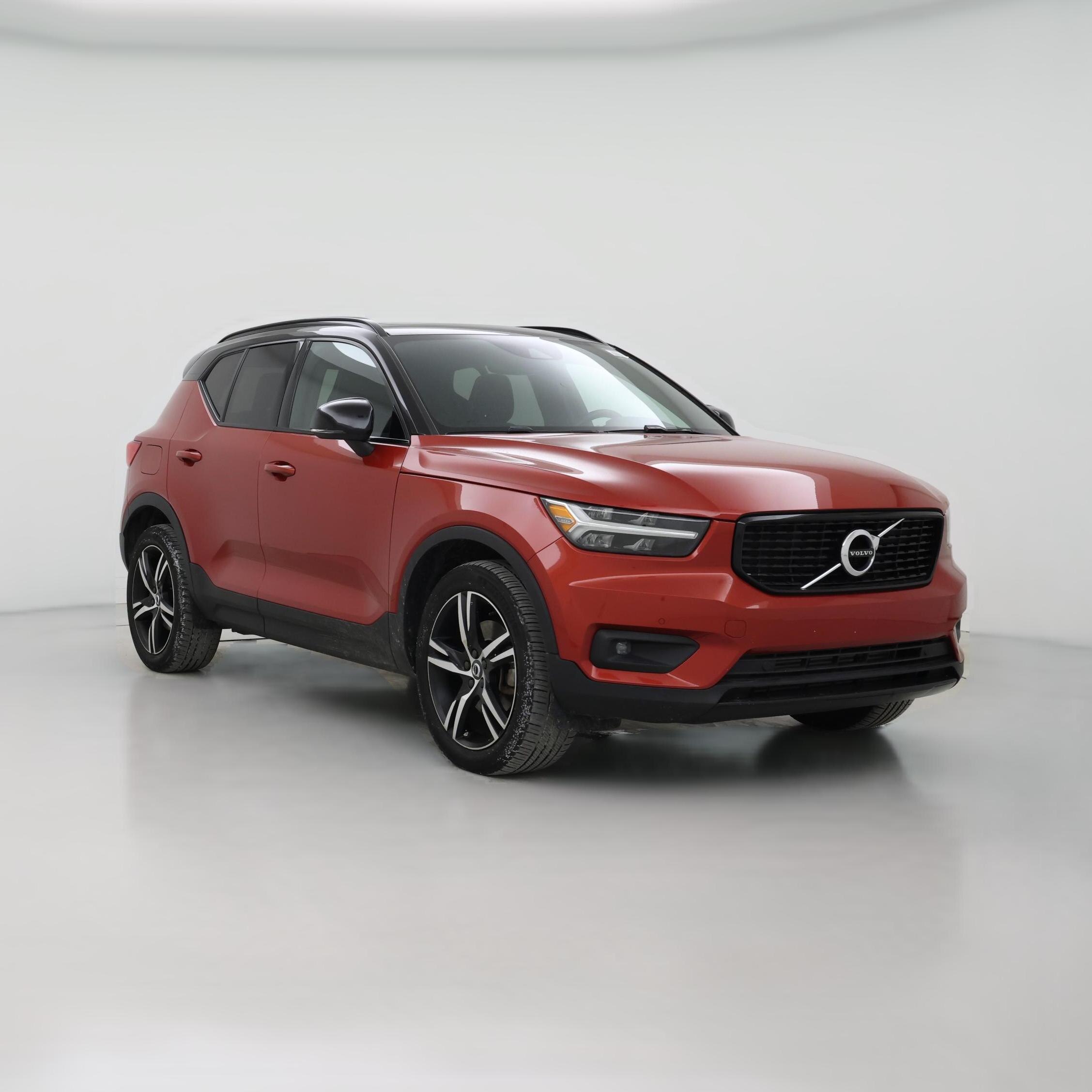 Thumbnail: 2021 Volvo XC40 - 1
