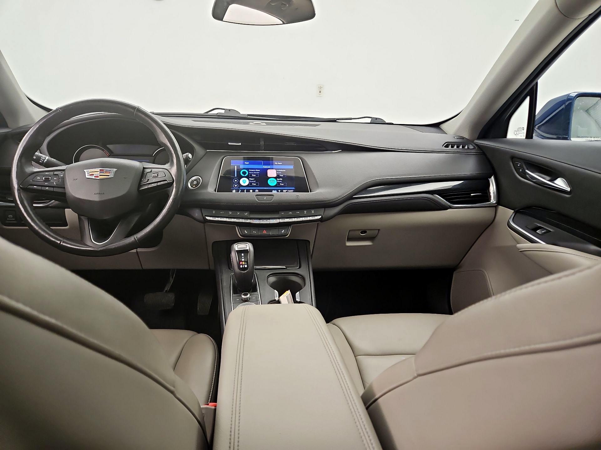 Thumbnail: 2019 Cadillac XT4 - 9