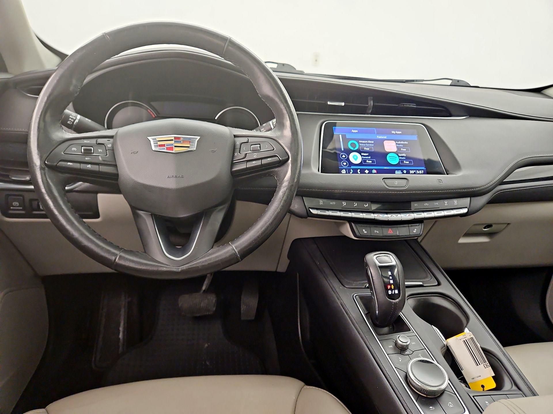 Thumbnail: 2019 Cadillac XT4 - 10