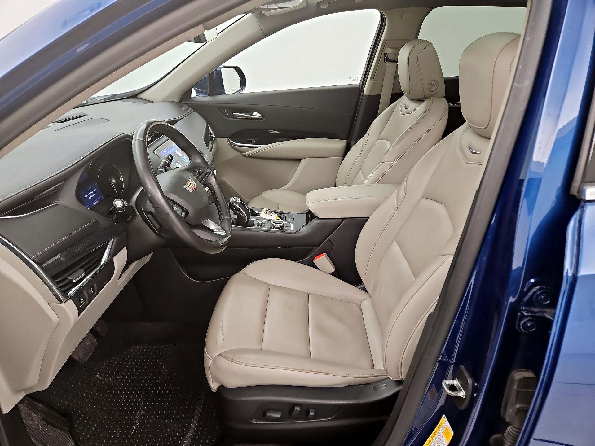 Thumbnail: 2019 Cadillac XT4 - 11