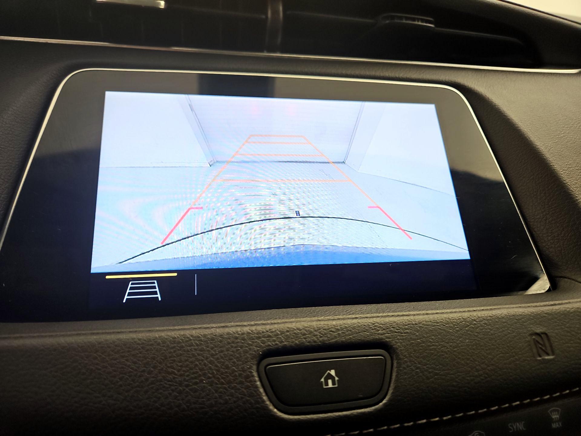 Thumbnail: 2019 Cadillac XT4 - 14