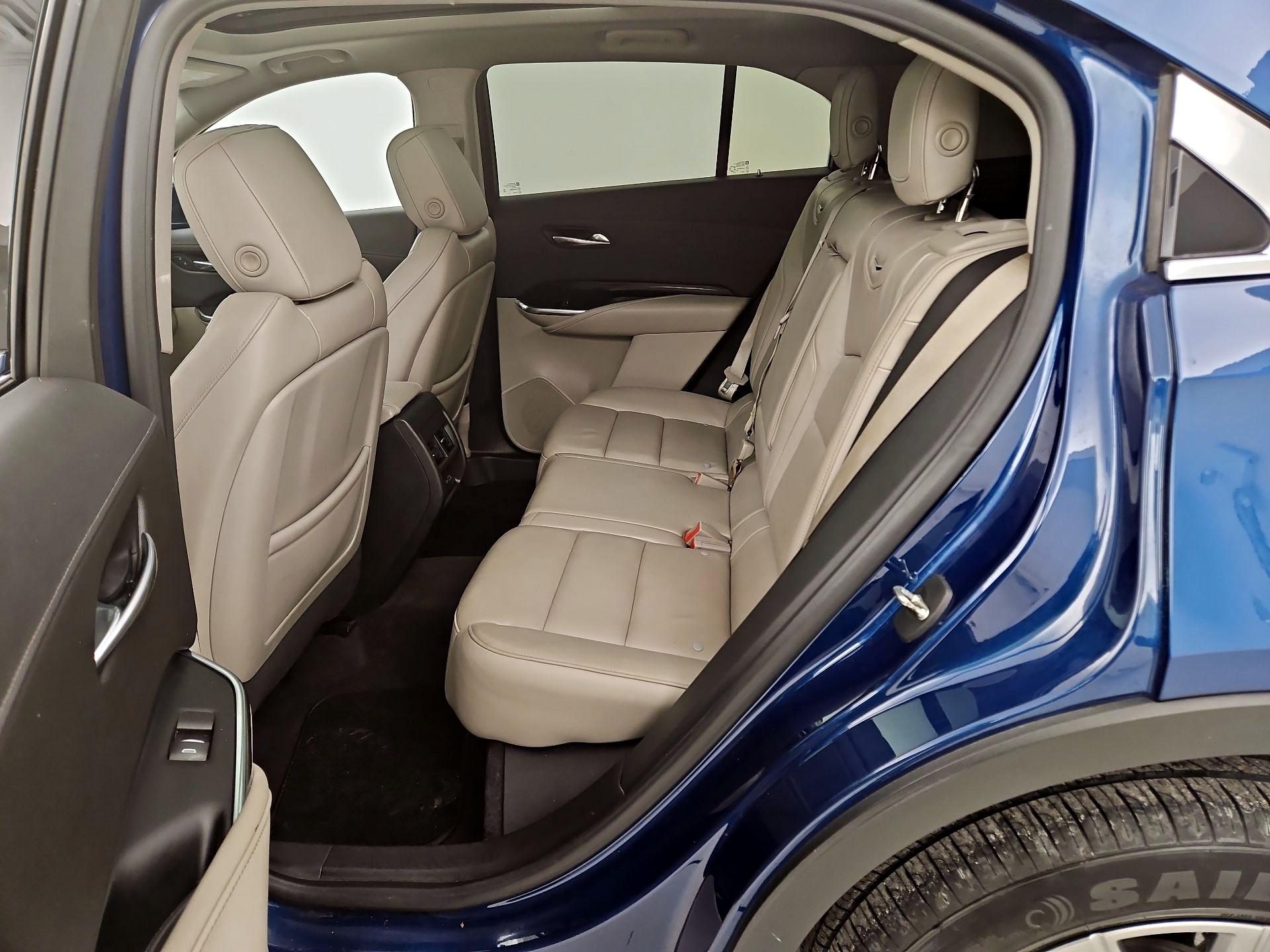 Thumbnail: 2019 Cadillac XT4 - 20