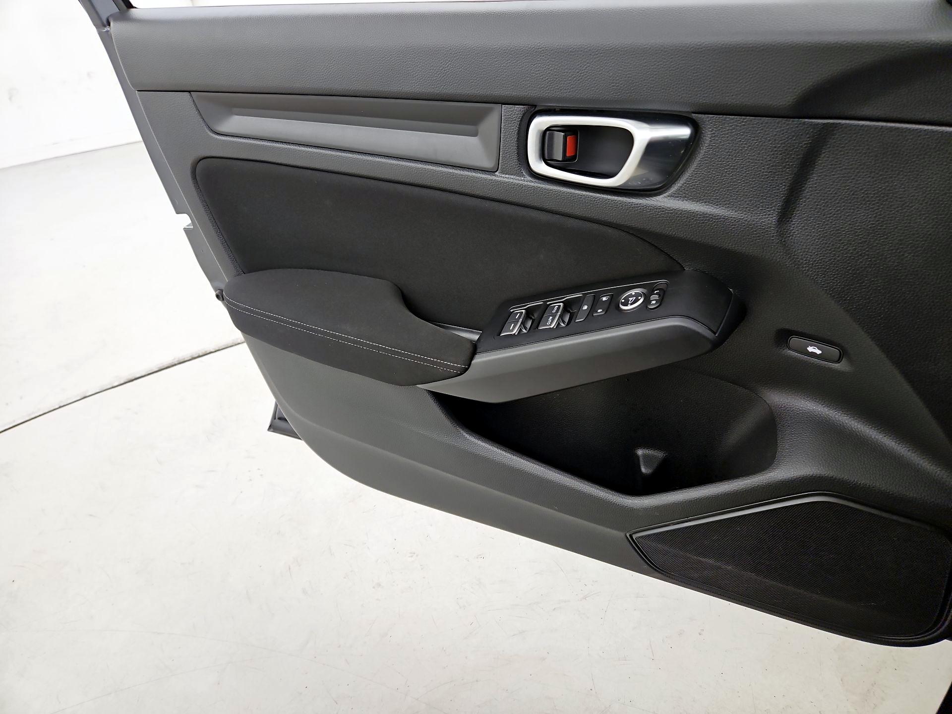 Thumbnail: 2022 Honda Civic - 12