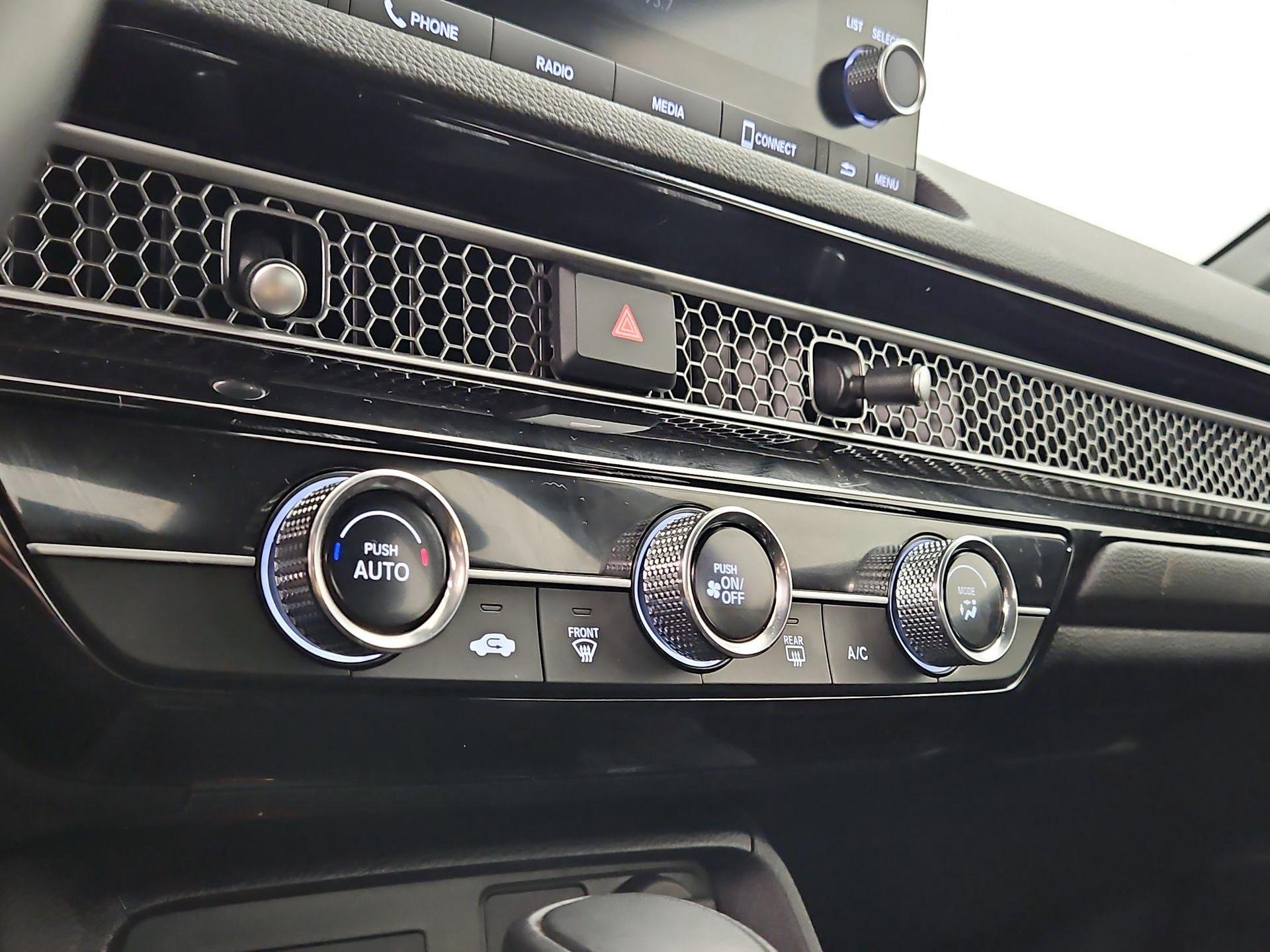 Thumbnail: 2022 Honda Civic - 16