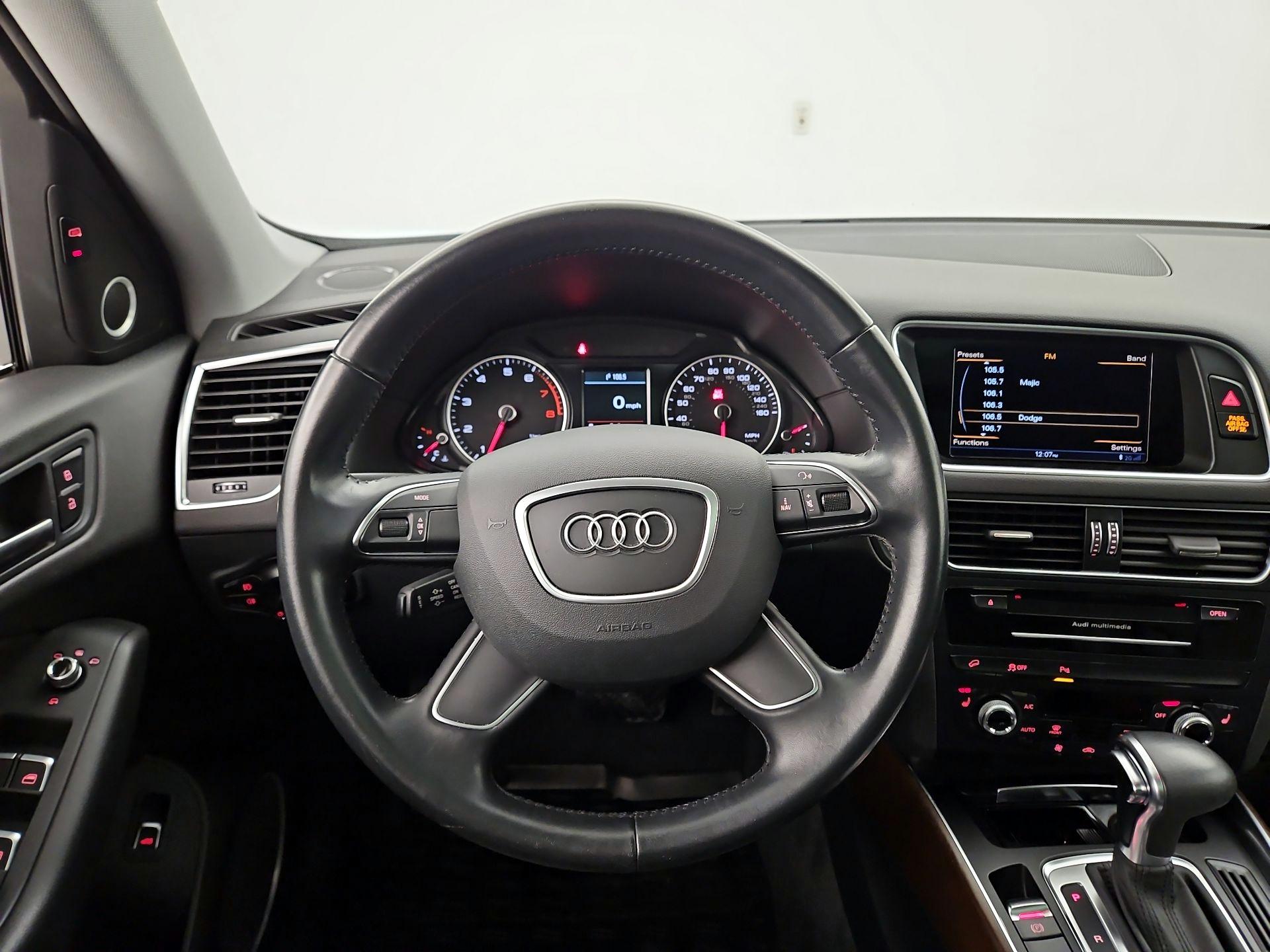 Thumbnail: 2016 Audi Q5 - 10