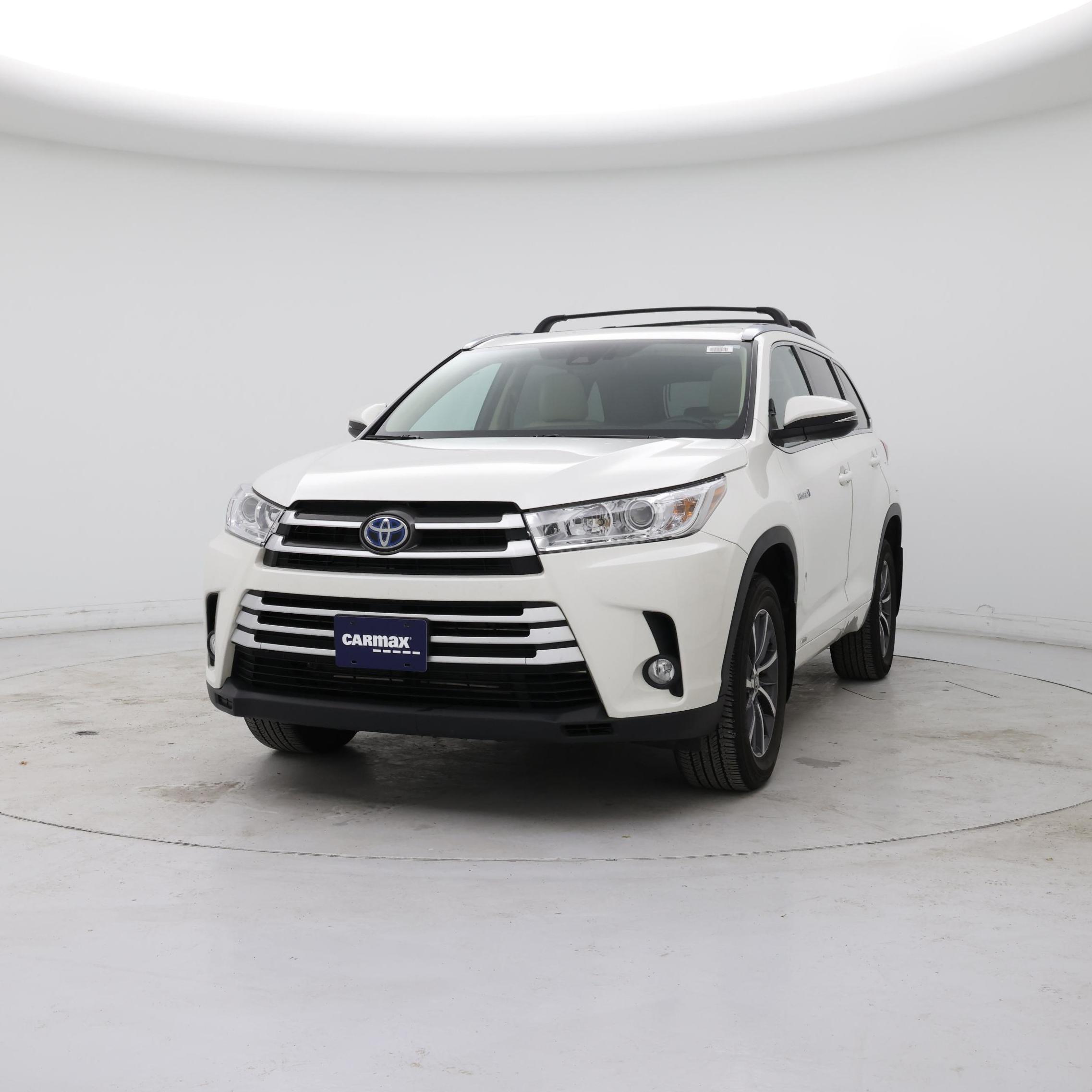 Thumbnail: 2018 Toyota Highlander - 4