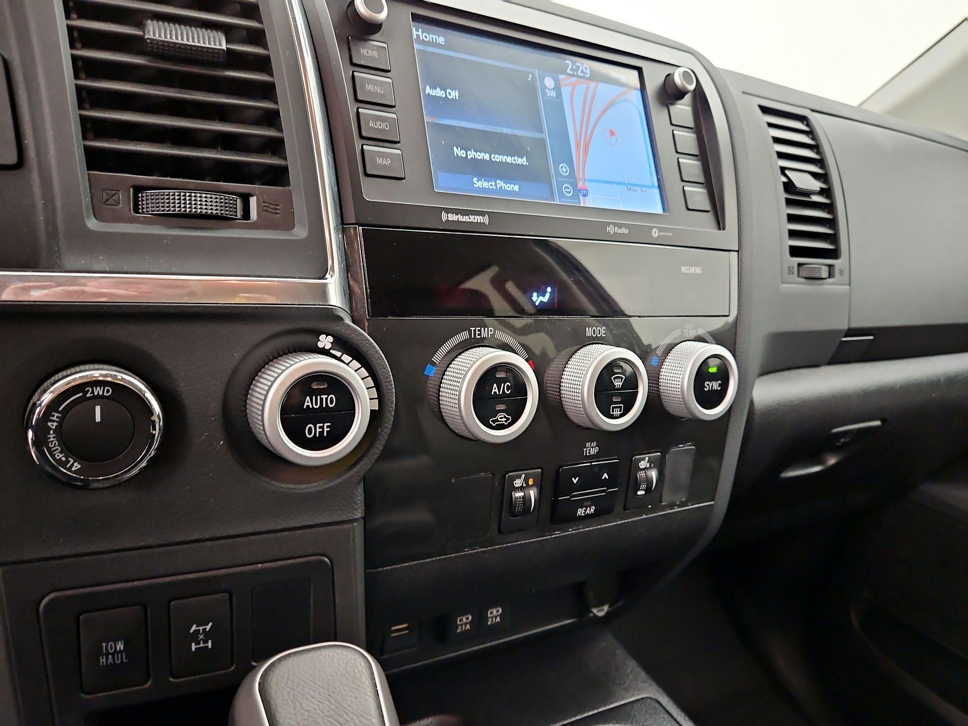 Thumbnail: 2021 Toyota Sequoia - 17